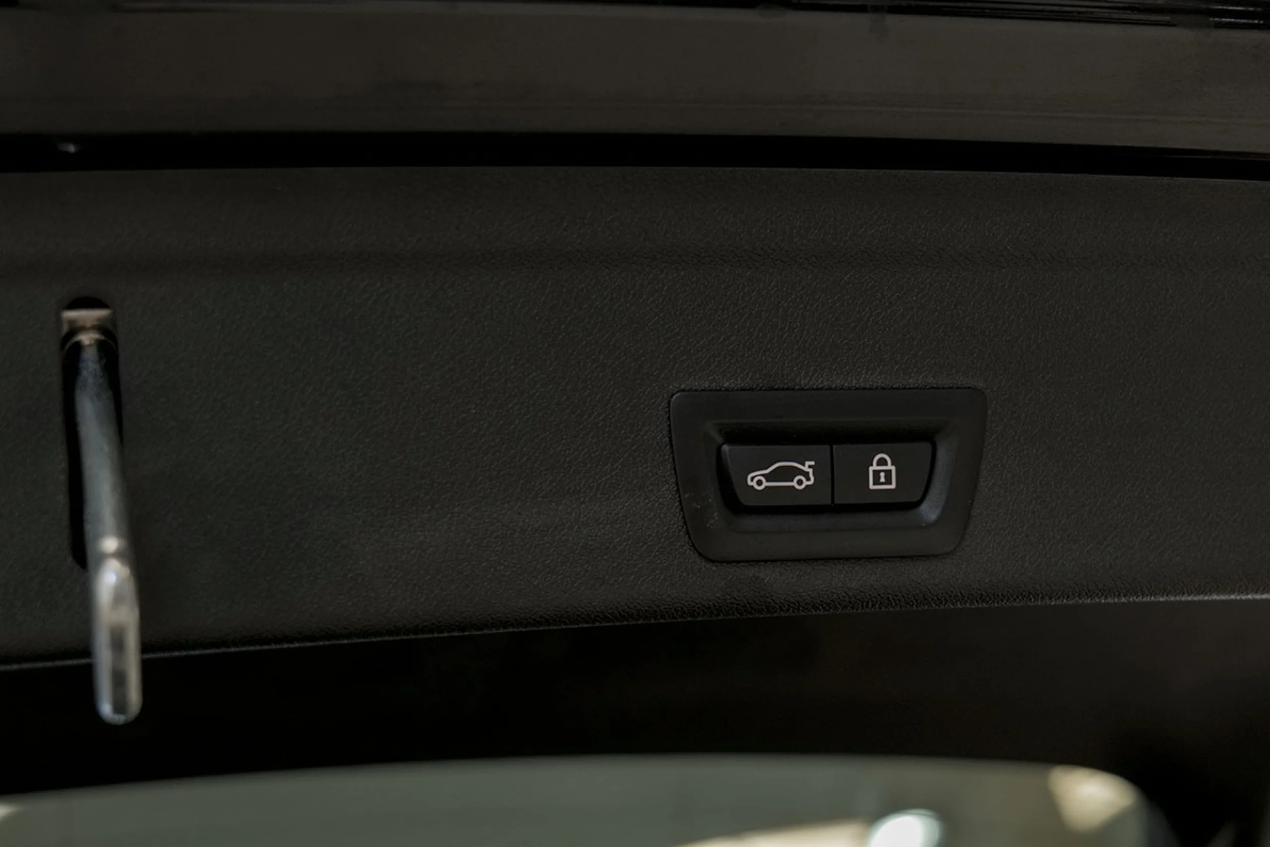 BMW X6 M Competition - Foto 43