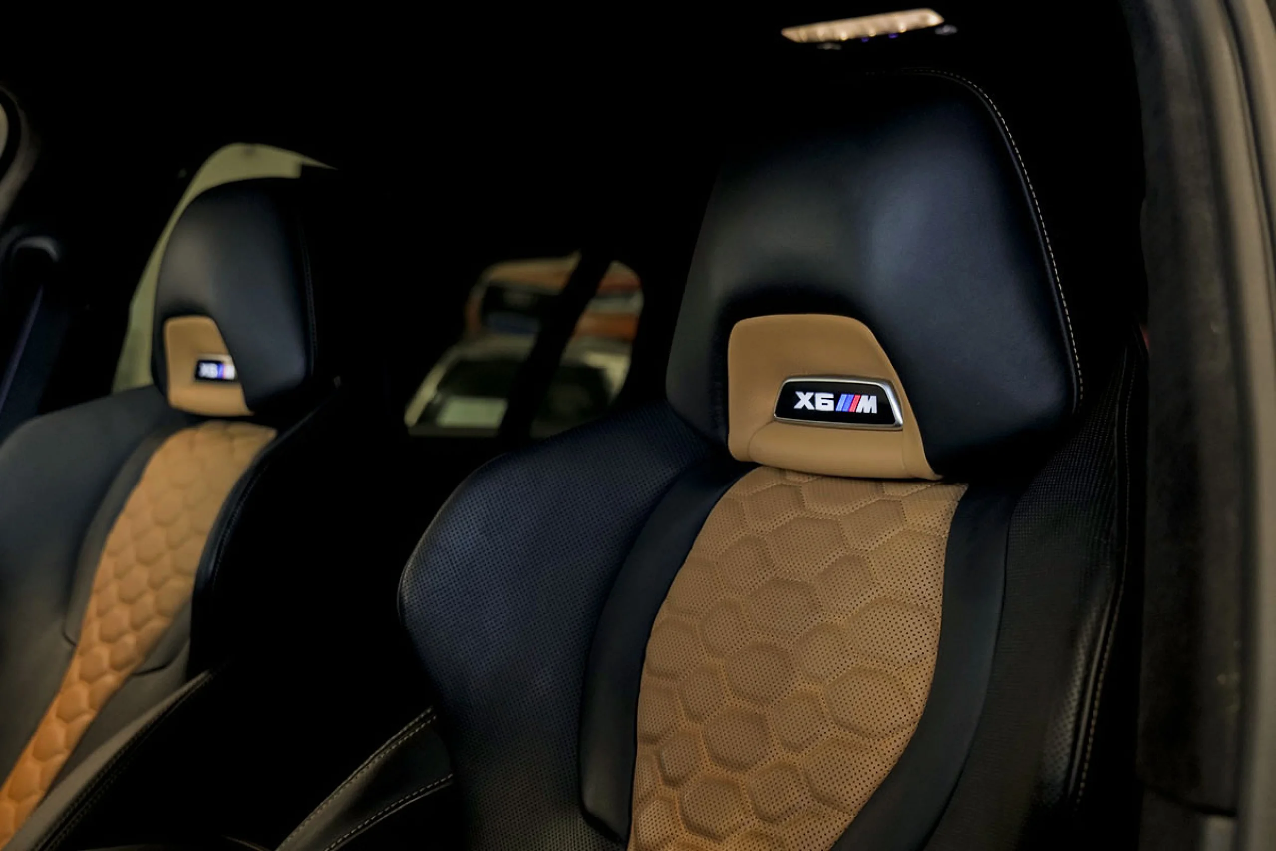 BMW X6 M Competition - Foto 25