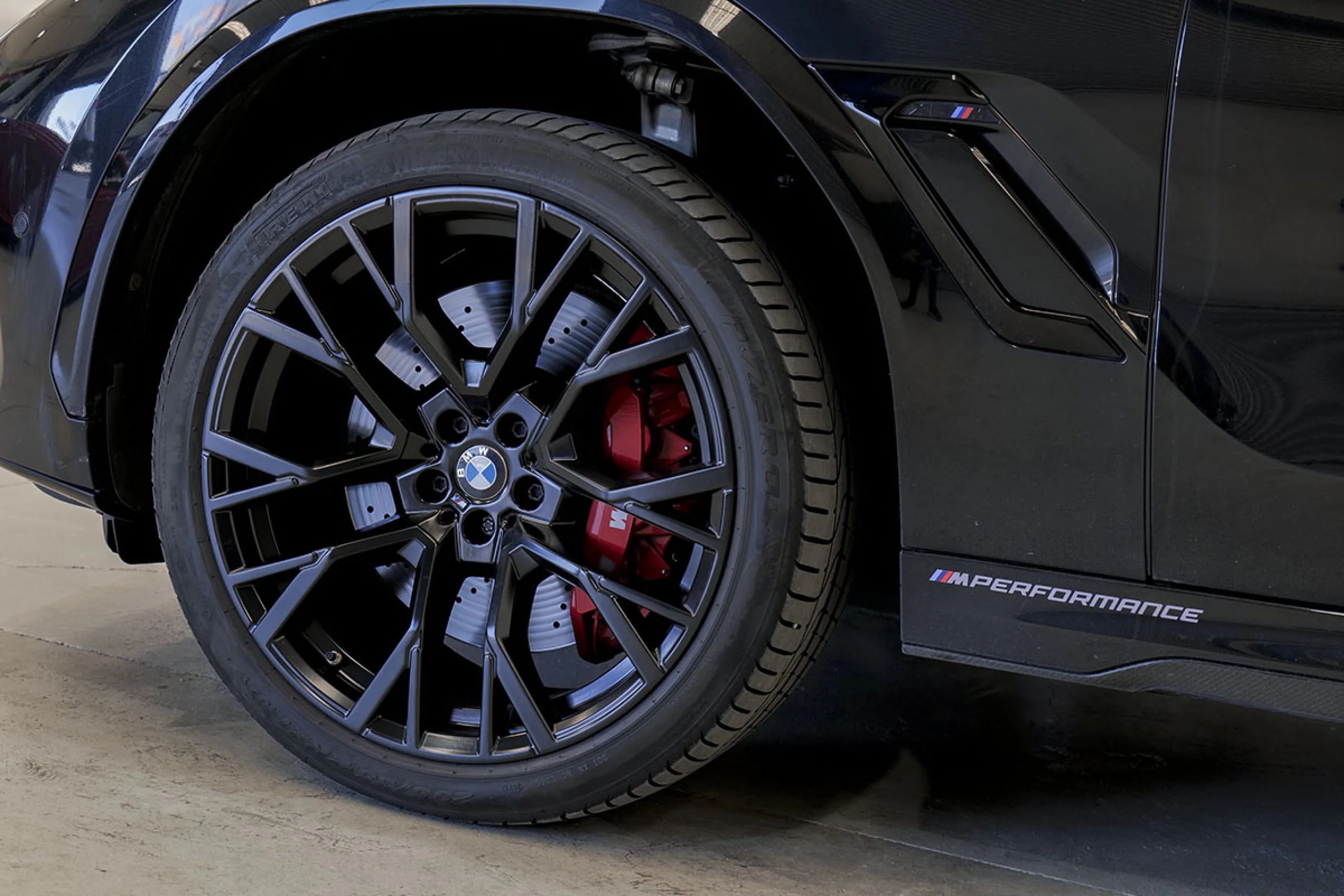 BMW X6 M Competition - Foto 10