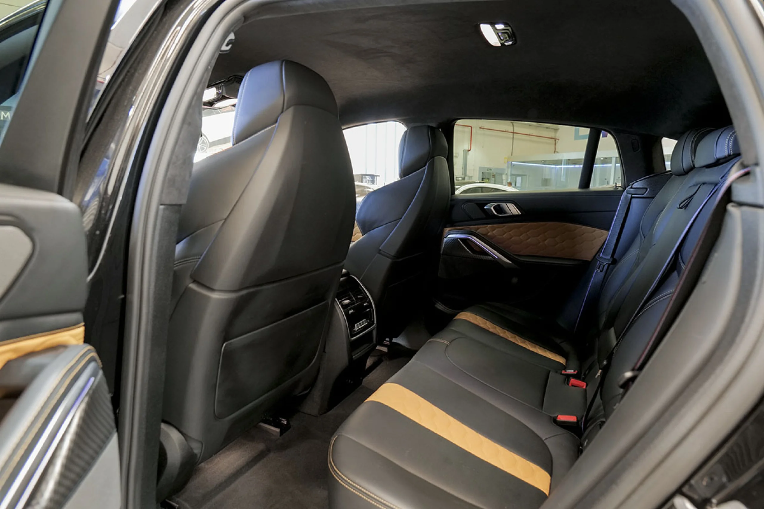 BMW X6 M Competition - Foto 13