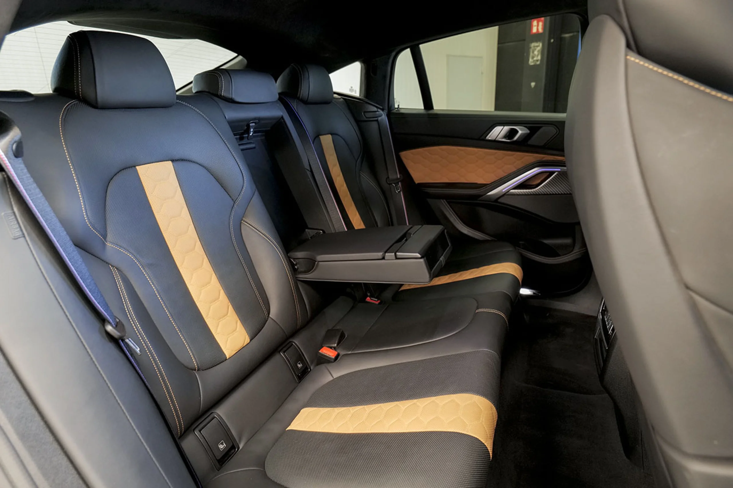 BMW X6 M Competition - Foto 15