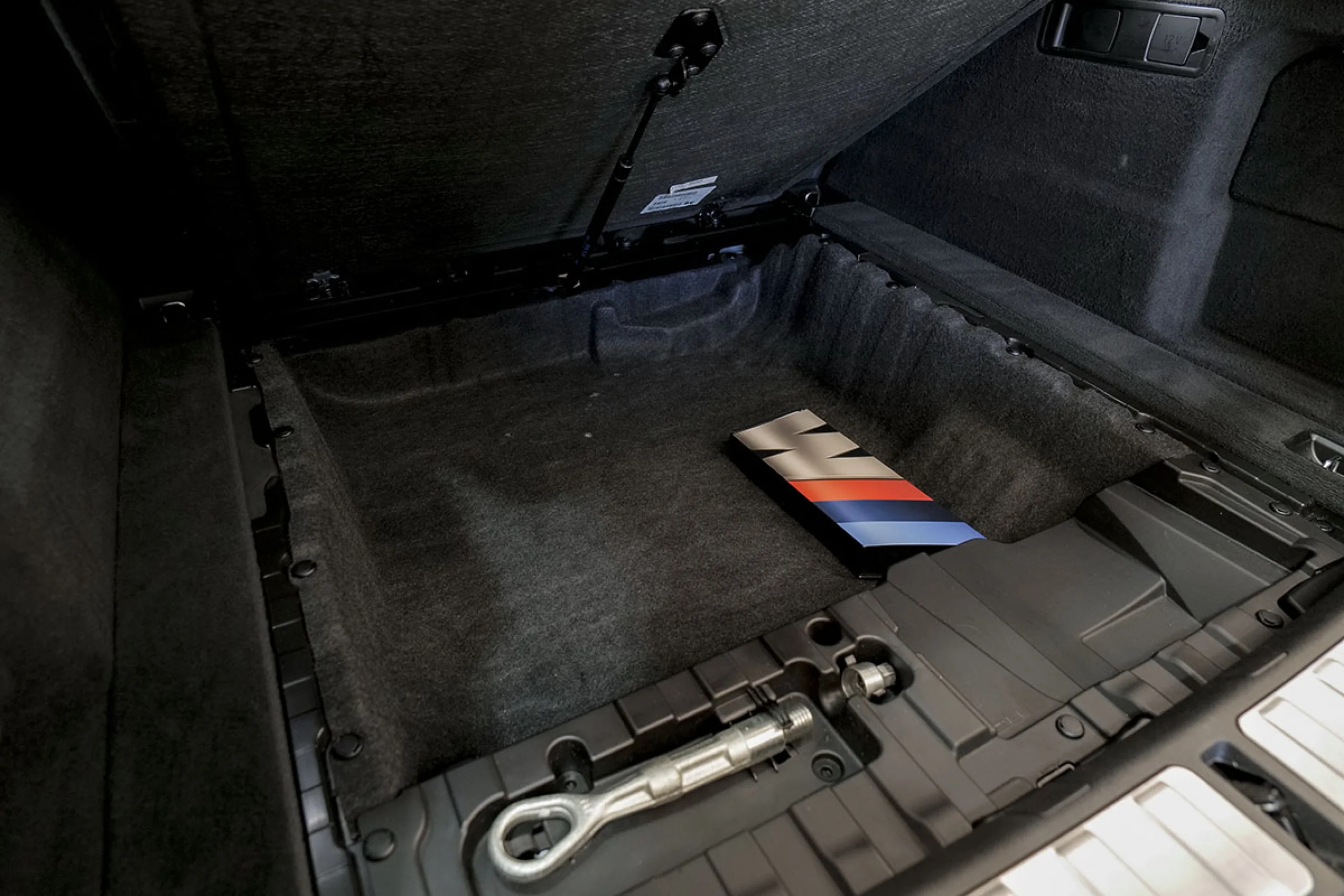 BMW X6 M Competition - Foto 42