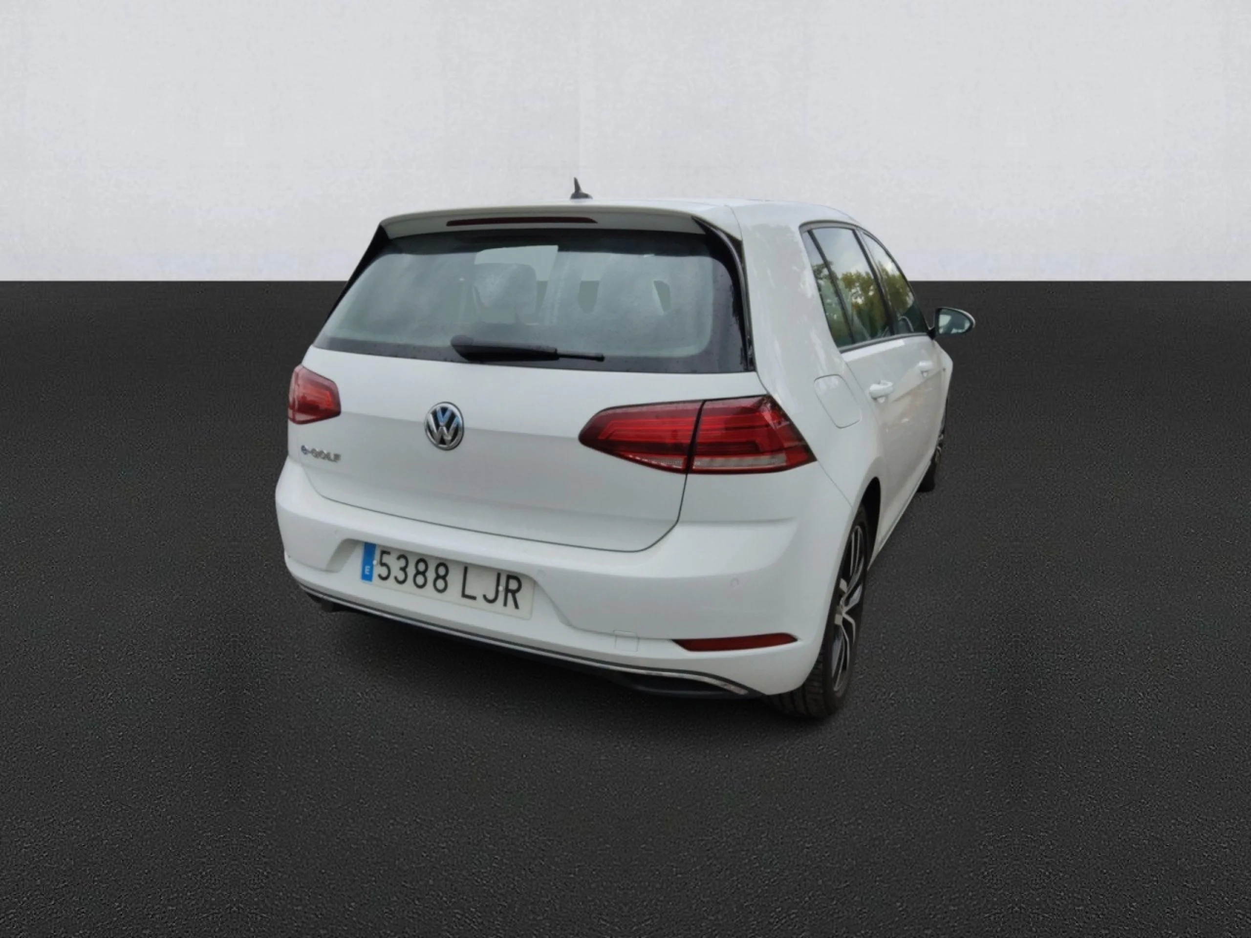 Volkswagen Golf ePower 110 kW (136CV) - Foto 4