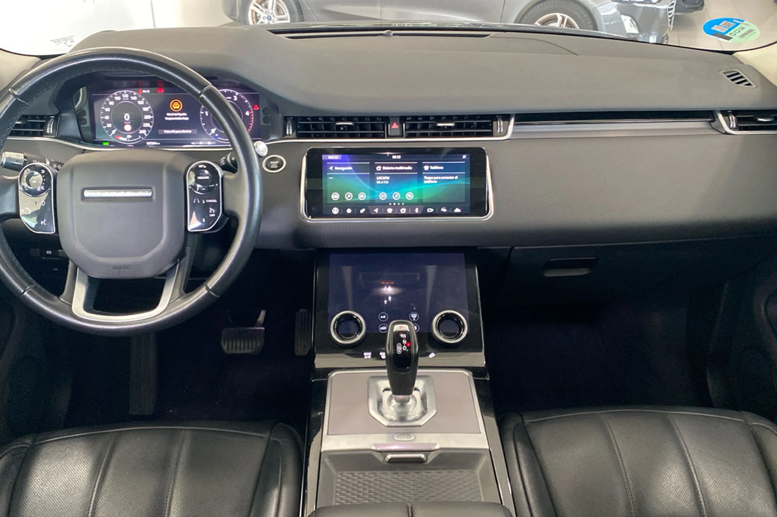 Land Rover Range Rover Evoque 2.0 D150 RDynamic AUTO 4WD - Foto 6