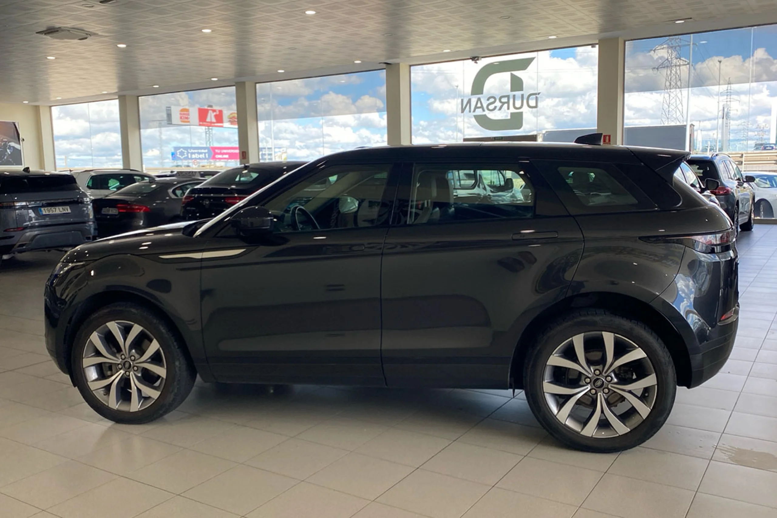 Land Rover Range Rover Evoque 2.0 D150 RDynamic AUTO 4WD - Foto 15