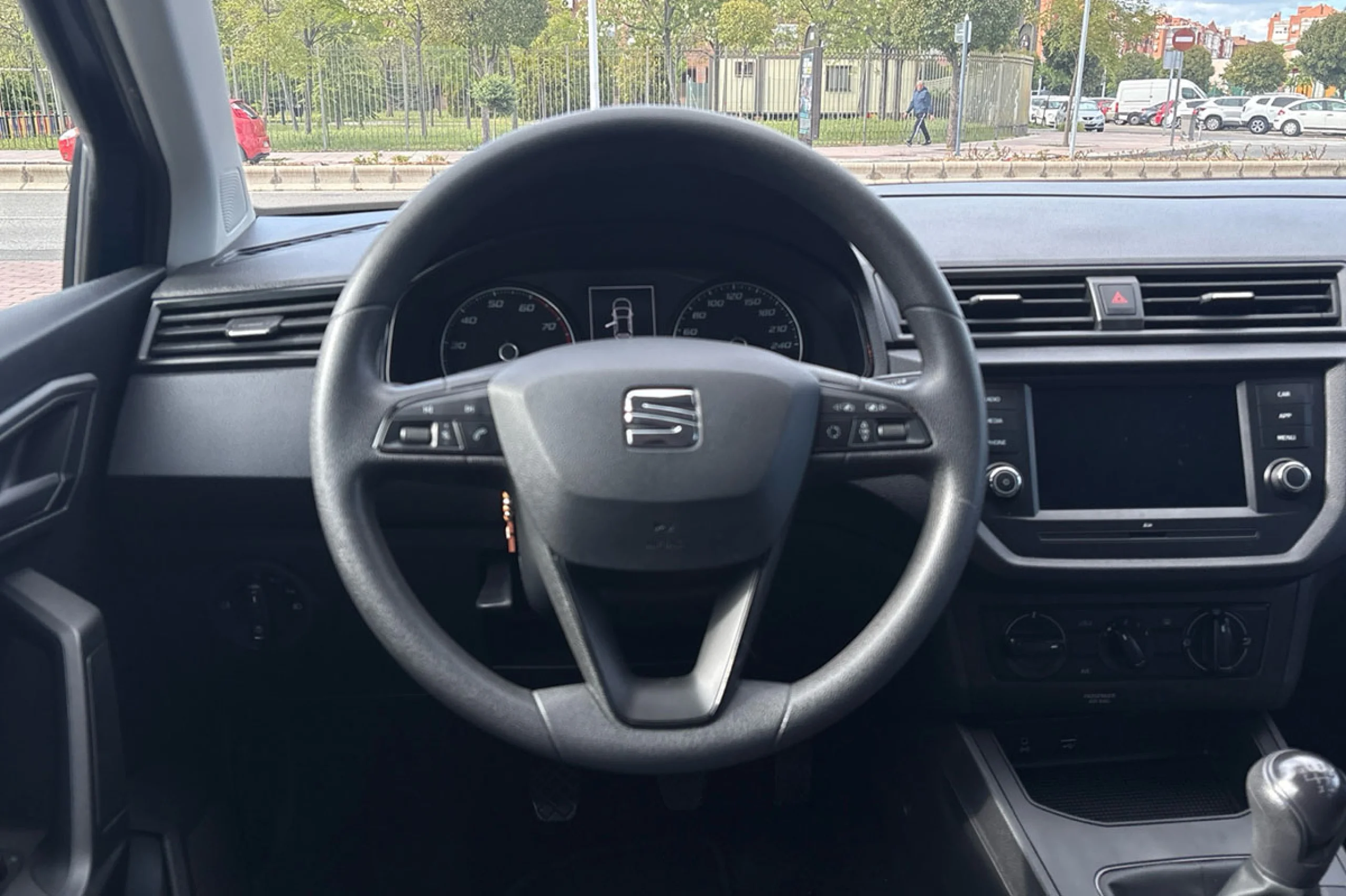 Seat Ibiza 1.0 MPI 59kW 80CV Reference Plus - Foto 6