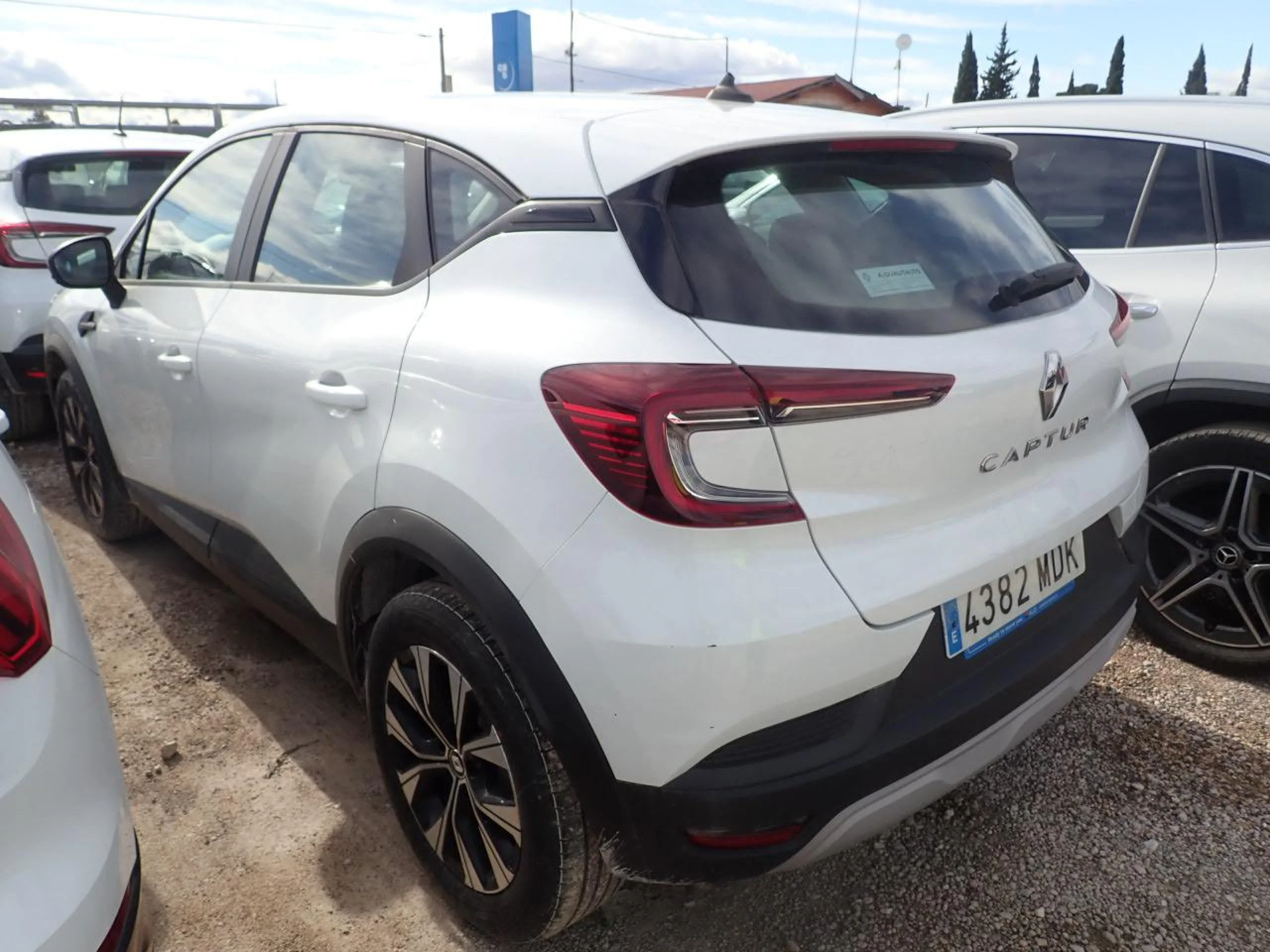 Renault Captur equilibre TCe 74 kW (100CV) GLP - Foto 2