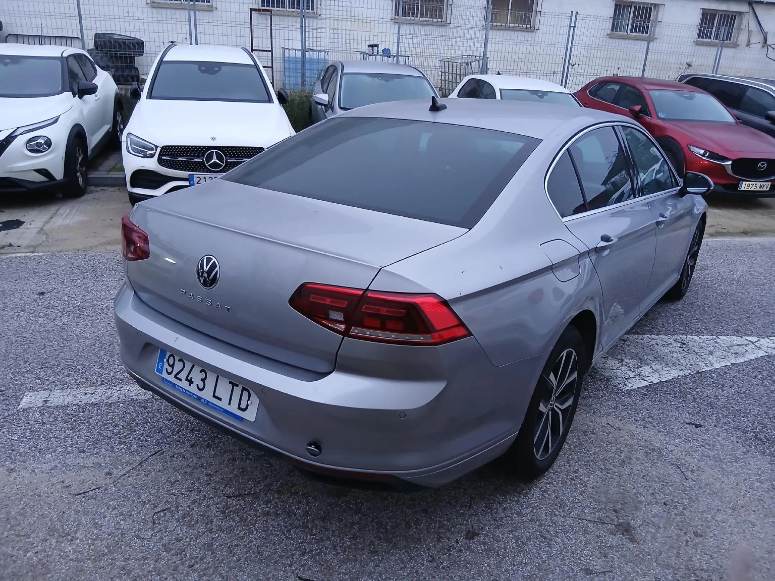 Volkswagen Passat Executive 1.5 TSI 110kW (150CV) - Foto 3