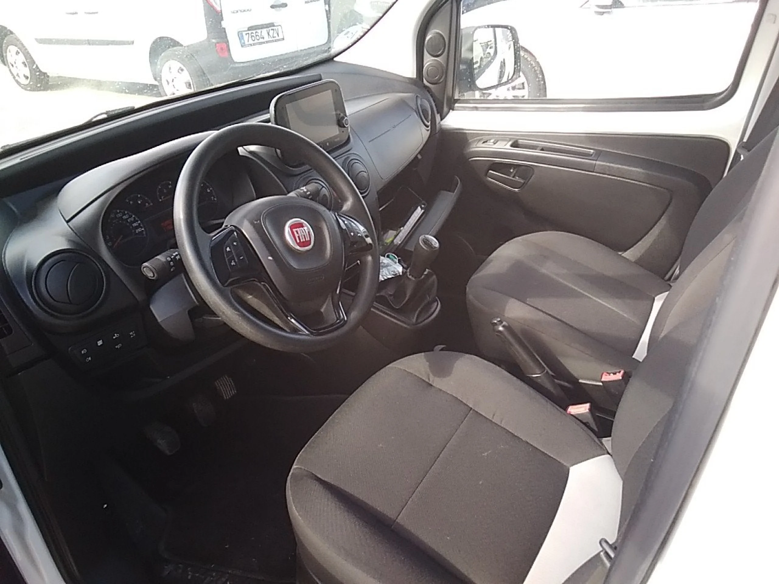 Fiat Fiorino Cargo SX N1 1.3 MJet 70 kW (95 CV) - Foto 7