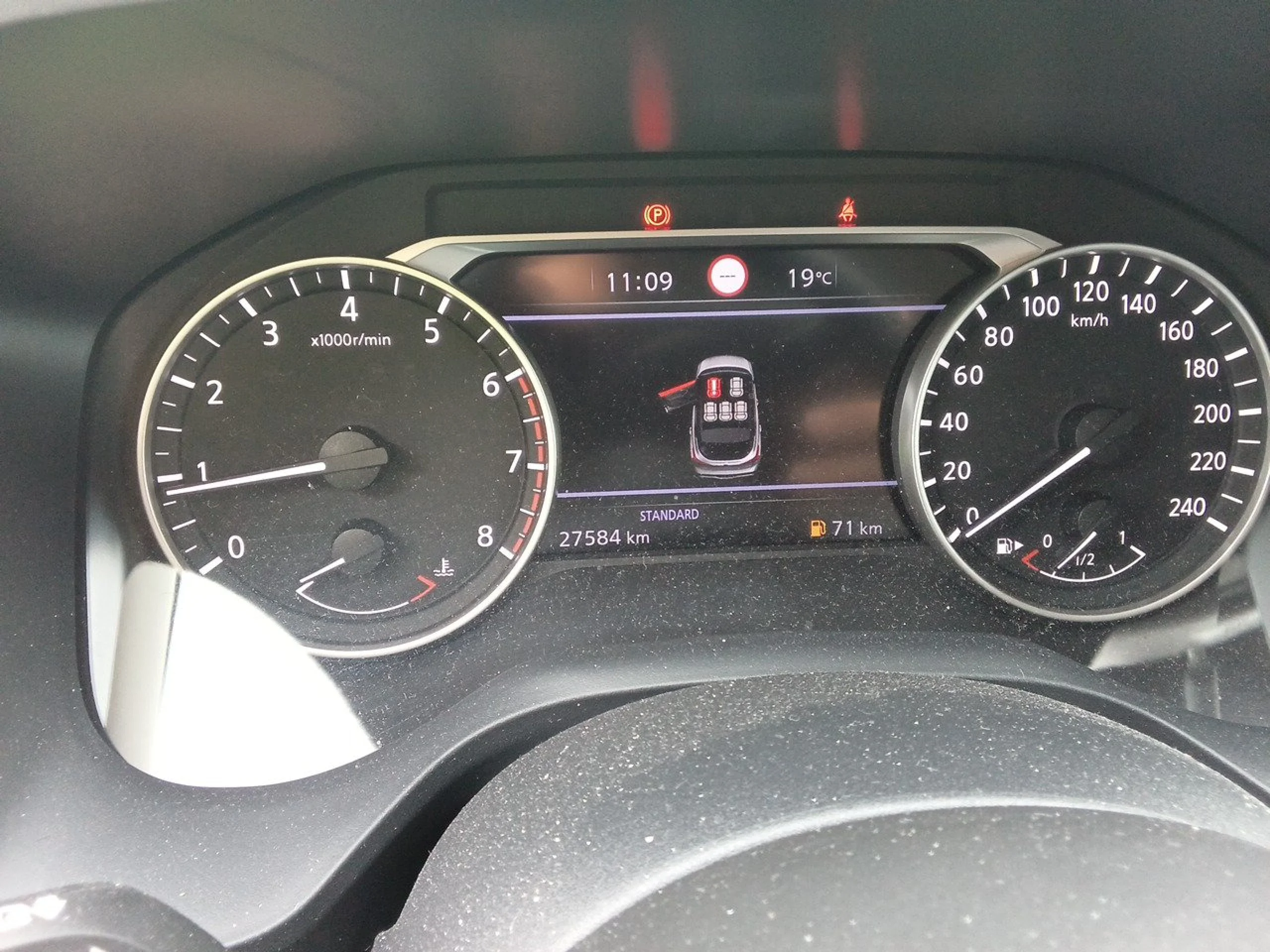 Nissan Qashqai DIG-T 103kW (140CV) mHEV 4x2 Acenta - Foto 8