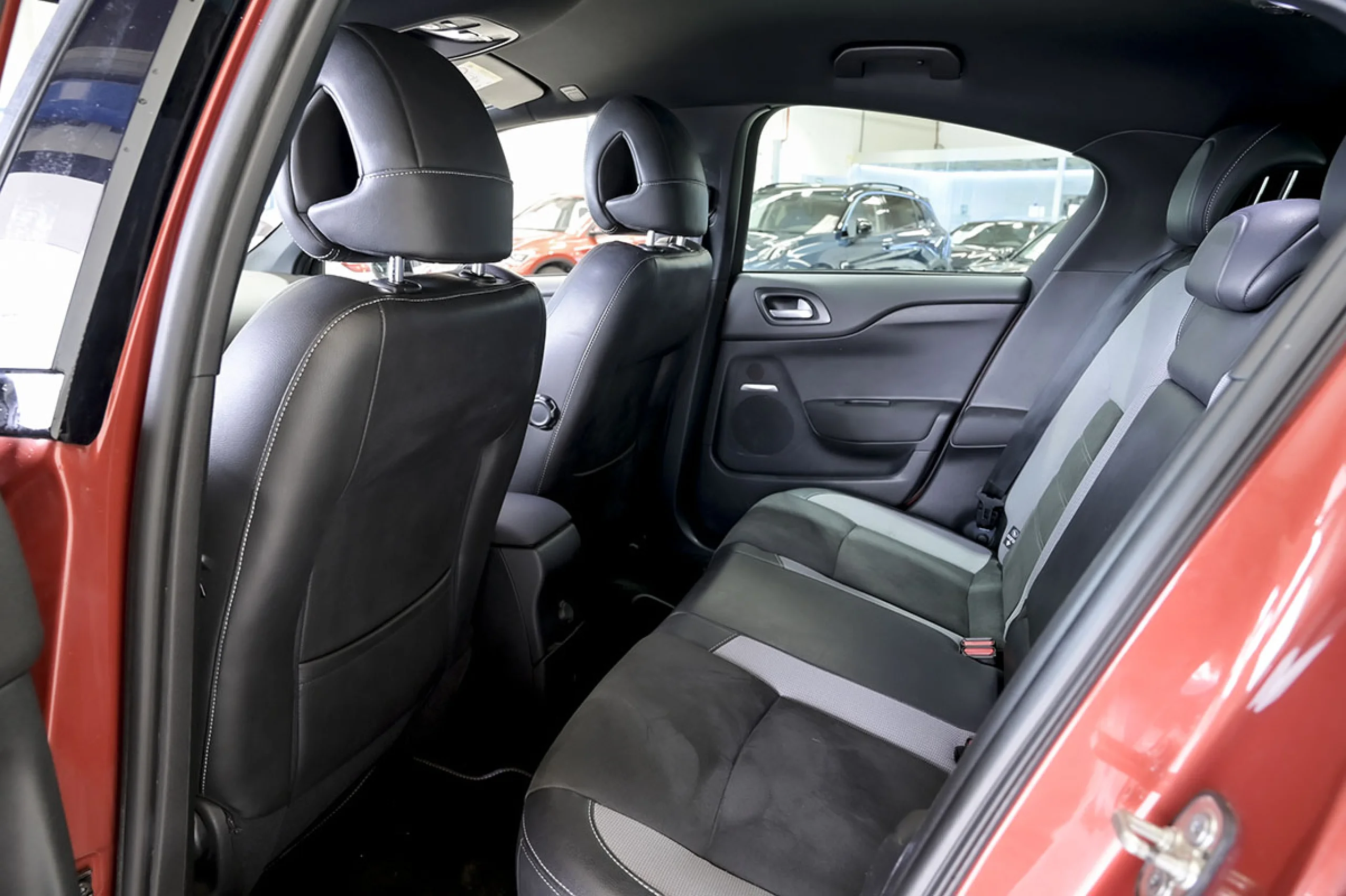 DS DS4 DS 4 Crossback 1.2 PureTech 96kW 130CV SS Style - Foto 6