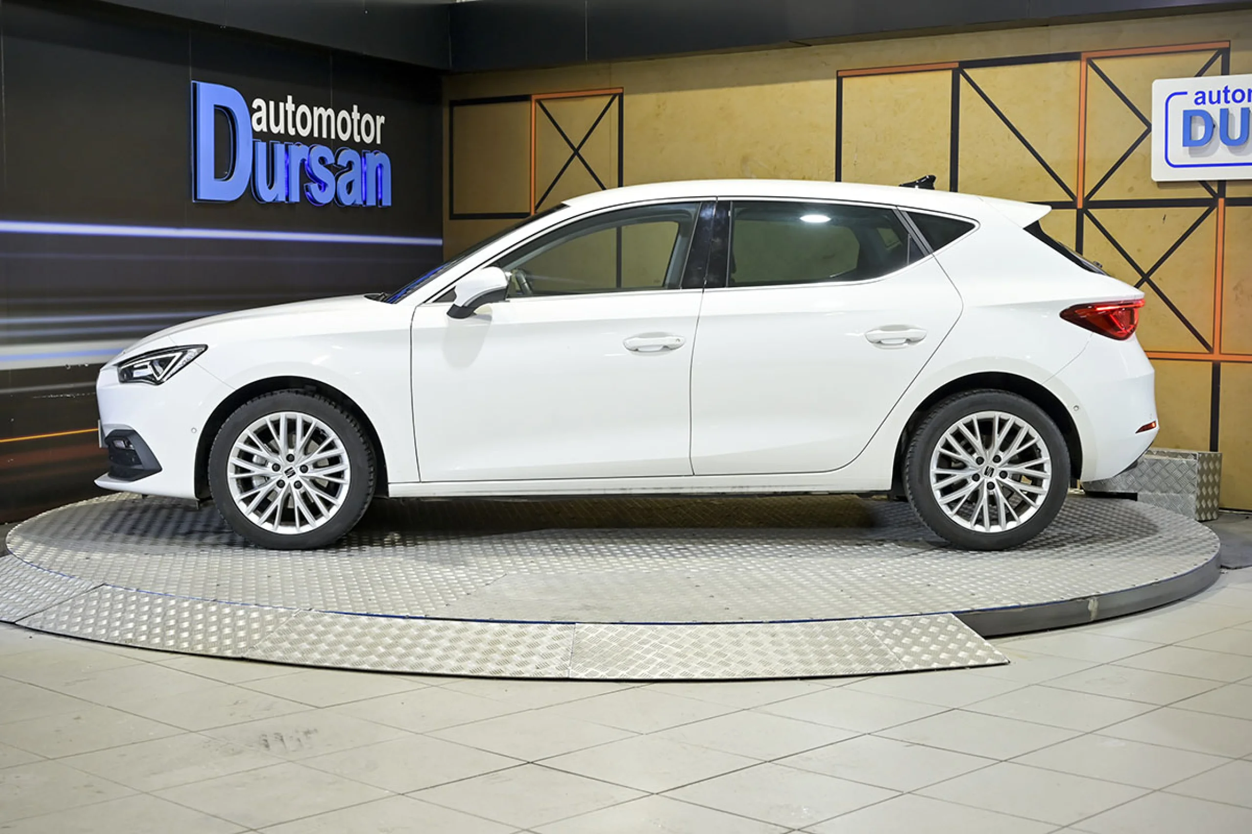 Seat Leon León 1.5 TSI 110kW SS Xcellence Go M - Foto 18