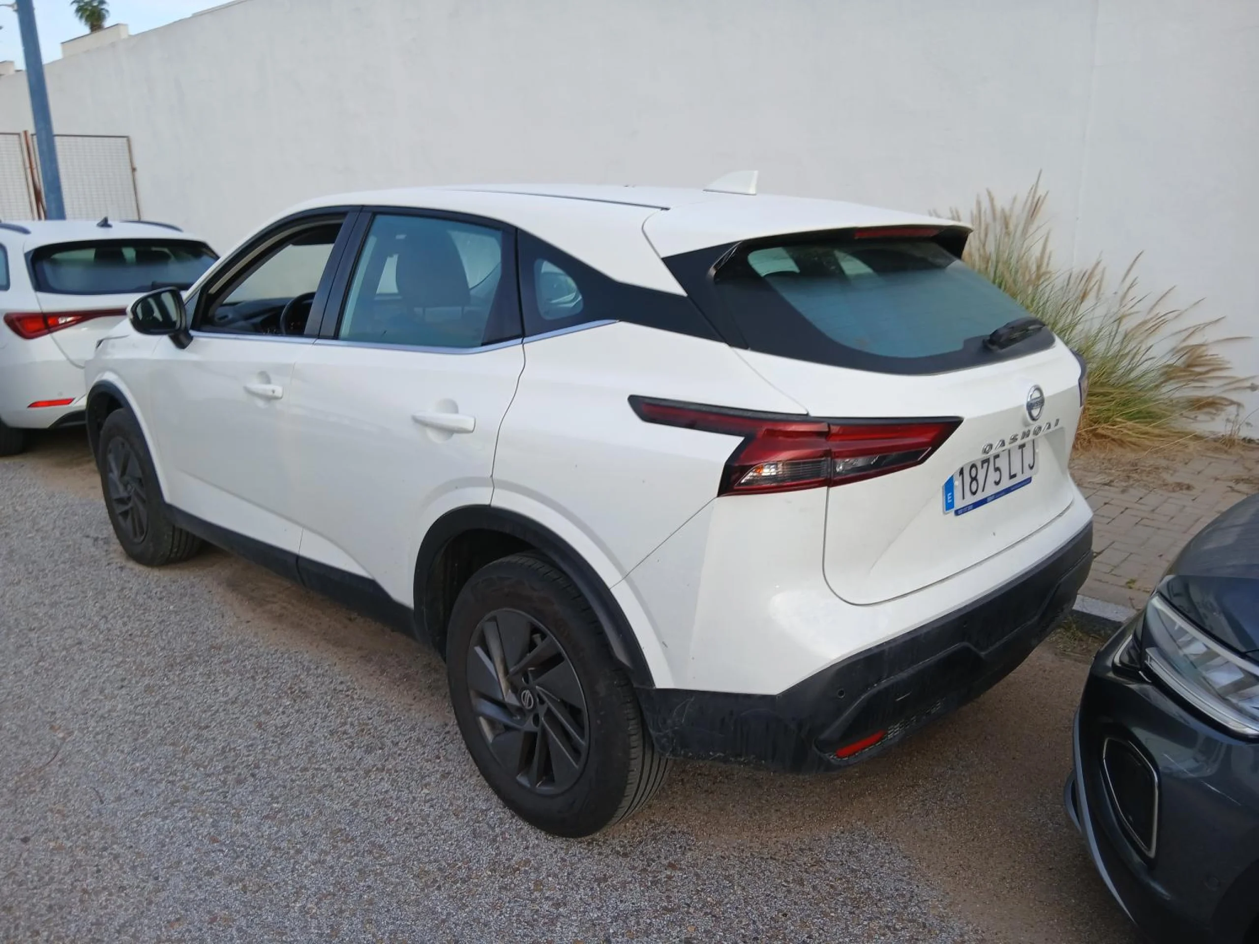 Nissan Qashqai DIG-T 103kW (140CV) mHEV 4x2 Acenta - Foto 2
