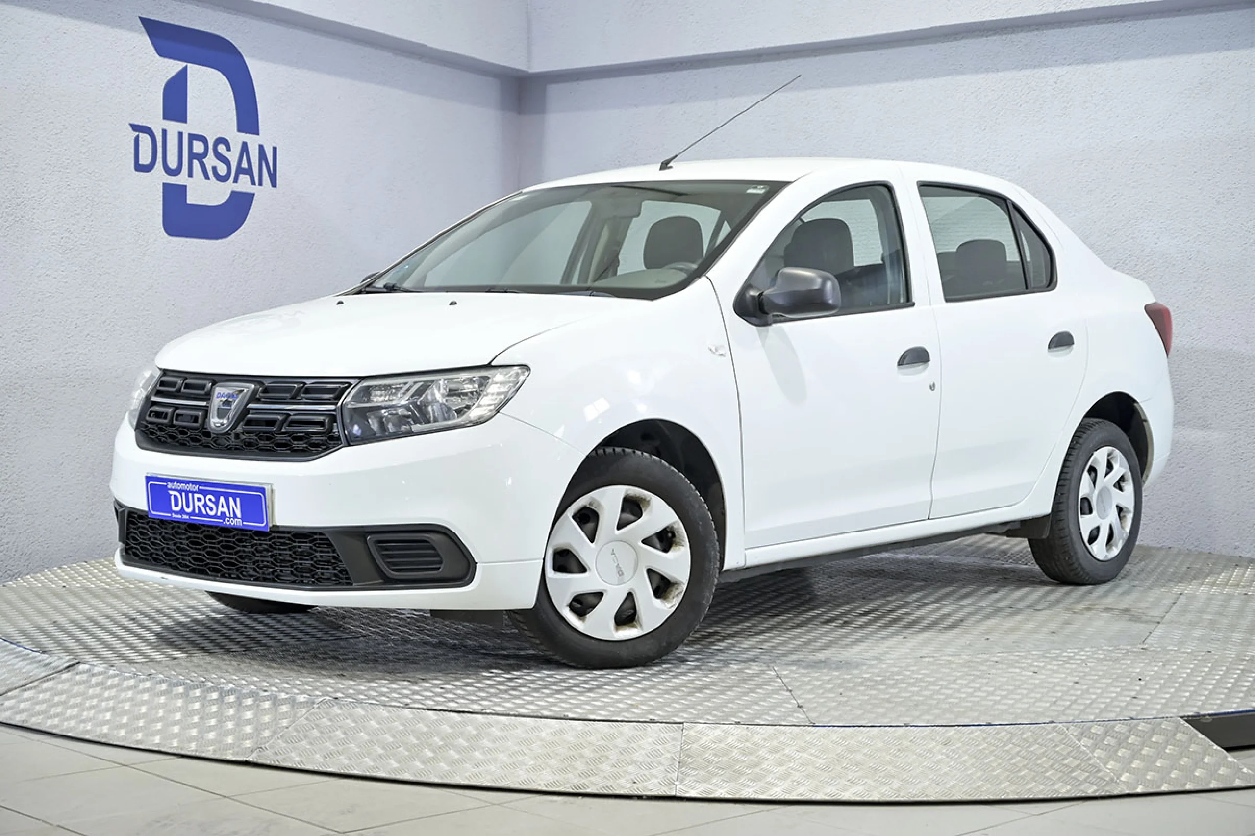 Dacia Logan Essential 1.0 55kW 75CV - Foto 1