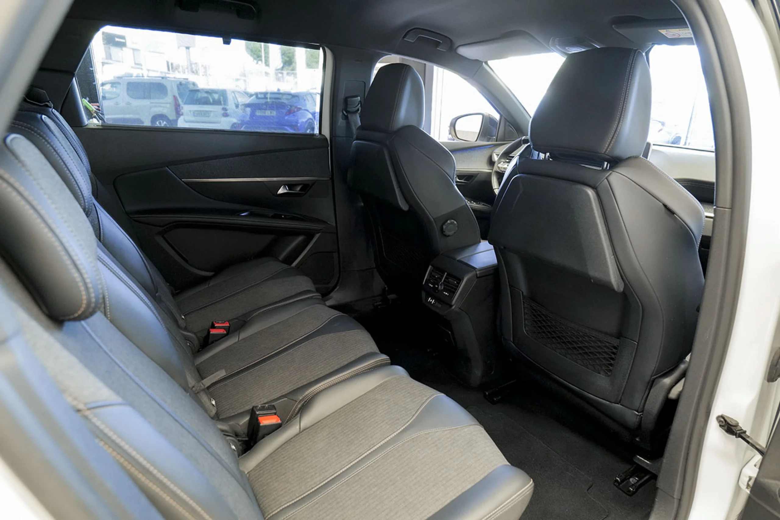 Peugeot 5008 GT Line 1.6 PureTech 132kW 180CV EAT8 - Foto 12