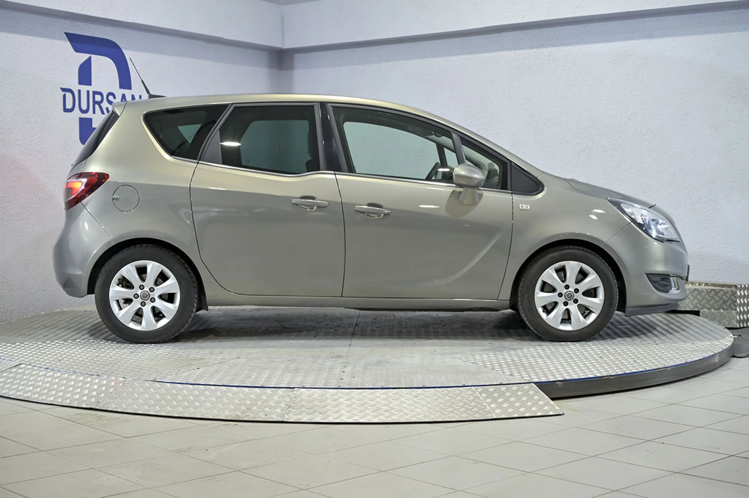Opel Meriva 1.4 XER Selective - Foto 21