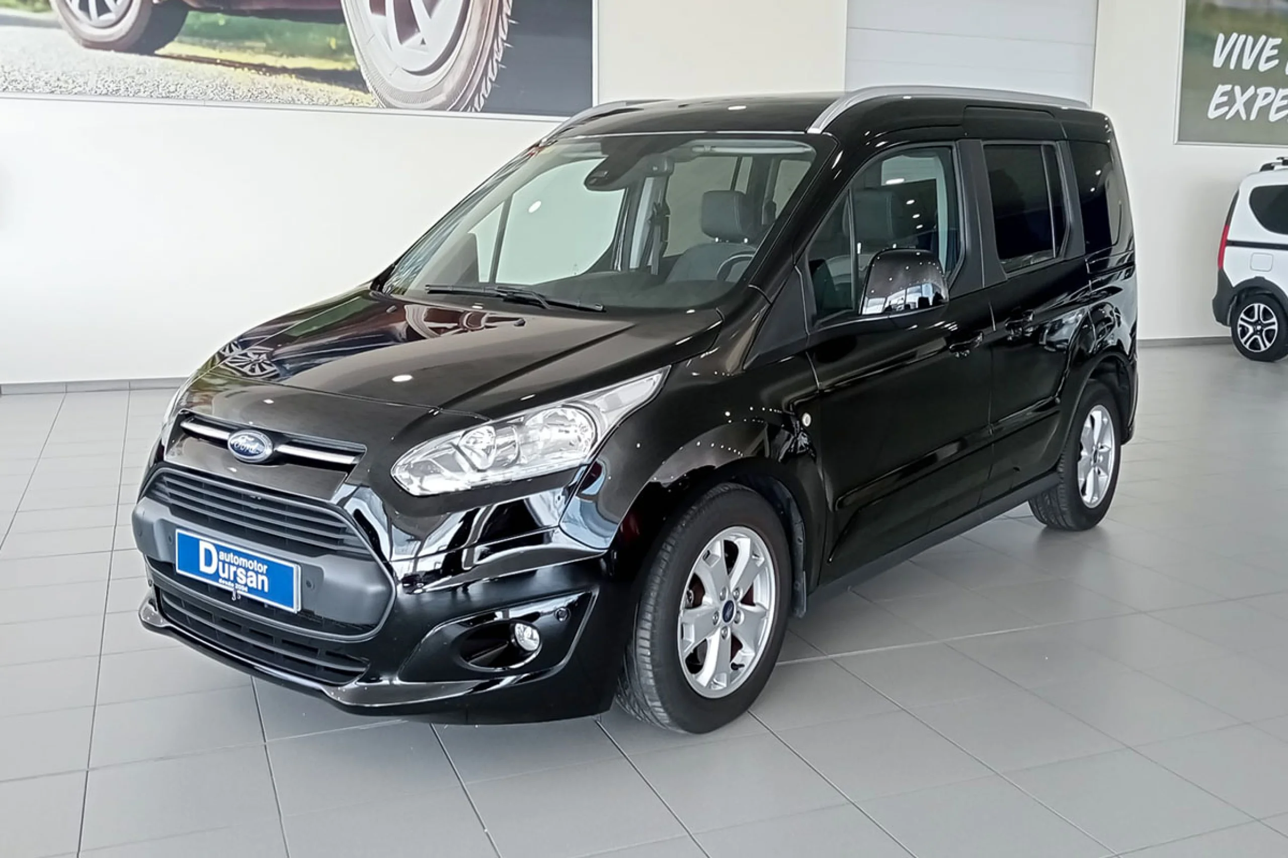 Ford Tourneo Connect 1.5 TDCi 88kW 120CV Titanium Auto - Foto 1