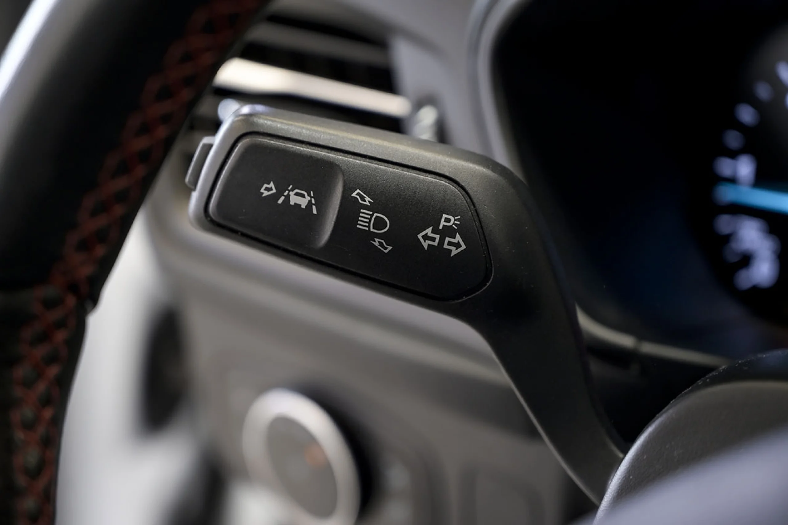 Ford Focus 2.0 Ecoblue 110kW STLine Auto SportBr - Foto 25