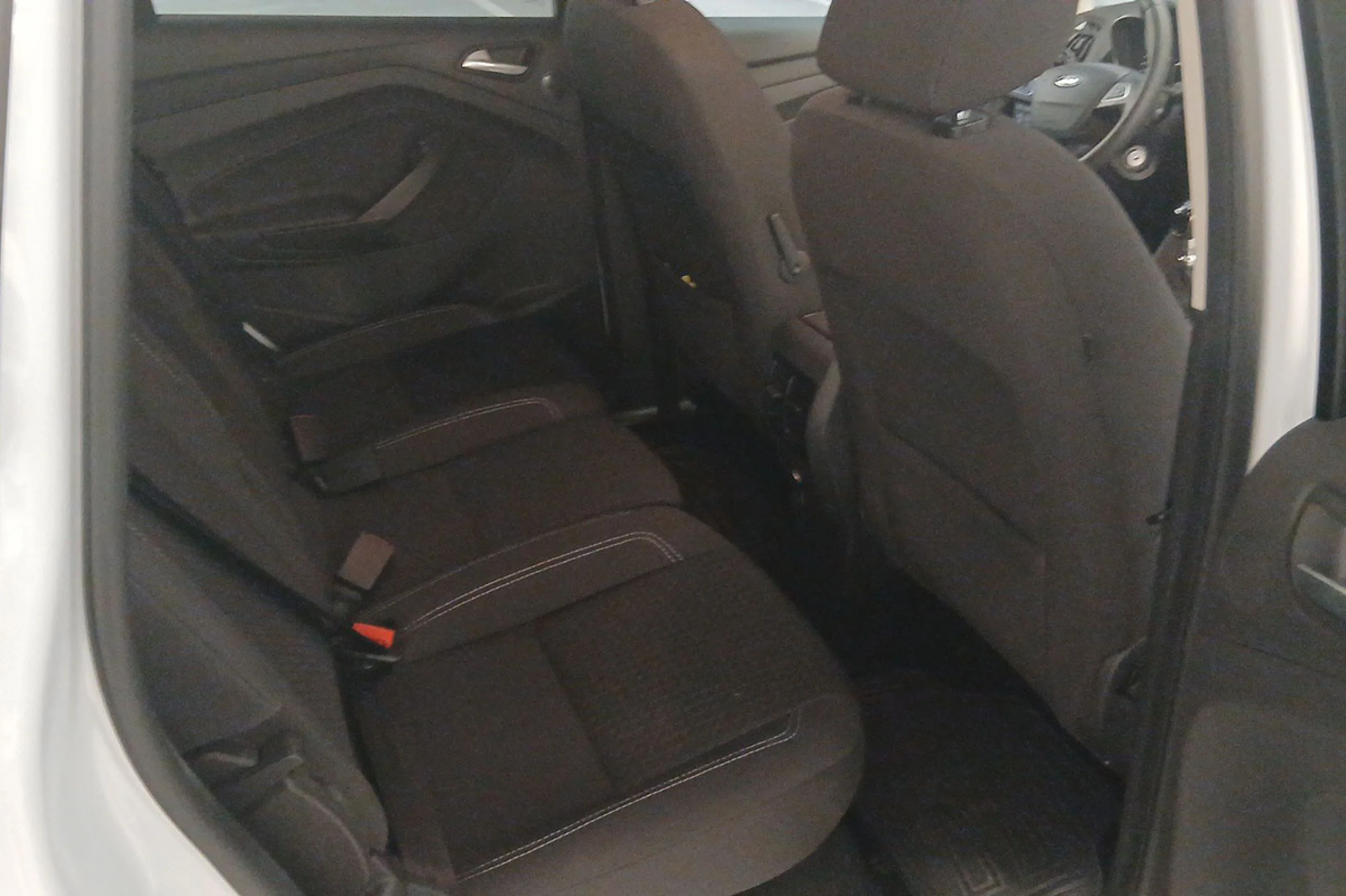 Ford C-Max 1.0 EcoBoost 92kW 125CV Titanium - Foto 12