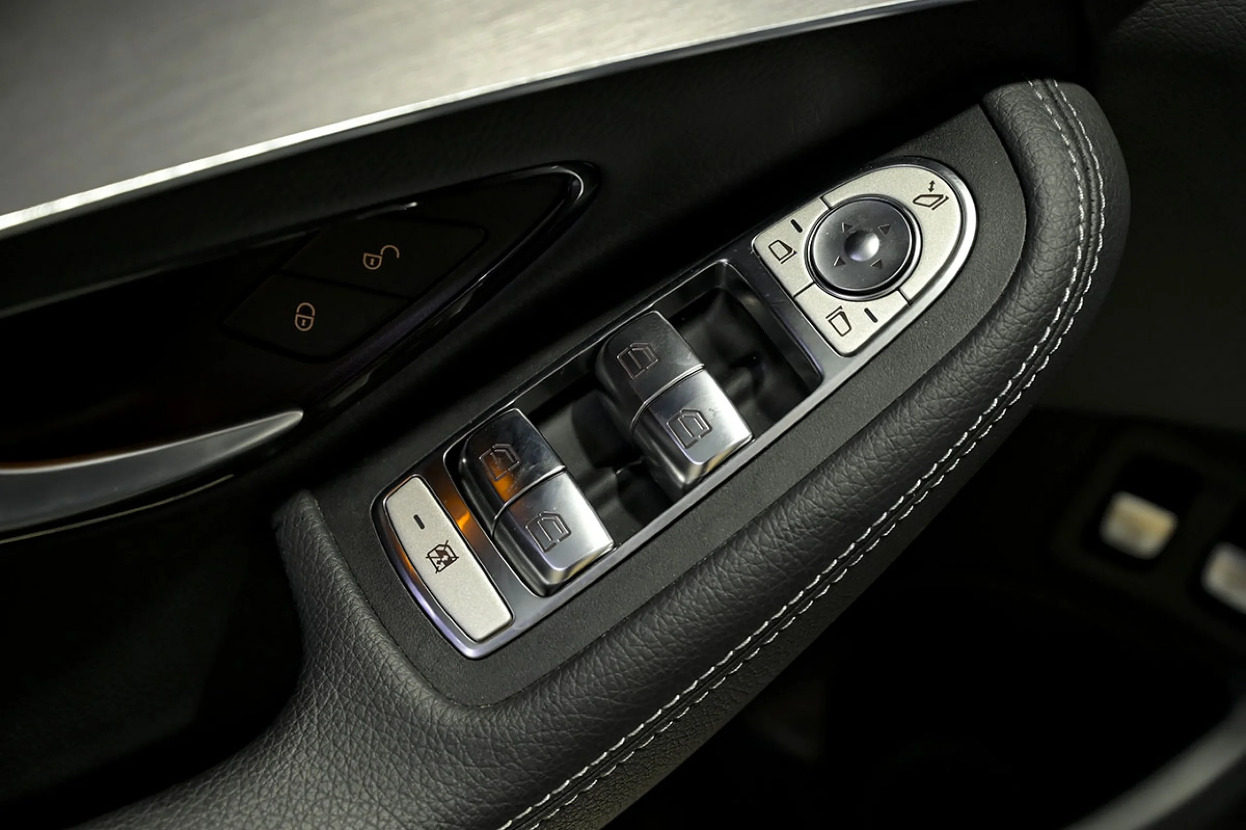 Mercedes-Benz C 300 MERCEDES-BENZ Clase C C 300 e Estate - Foto 24