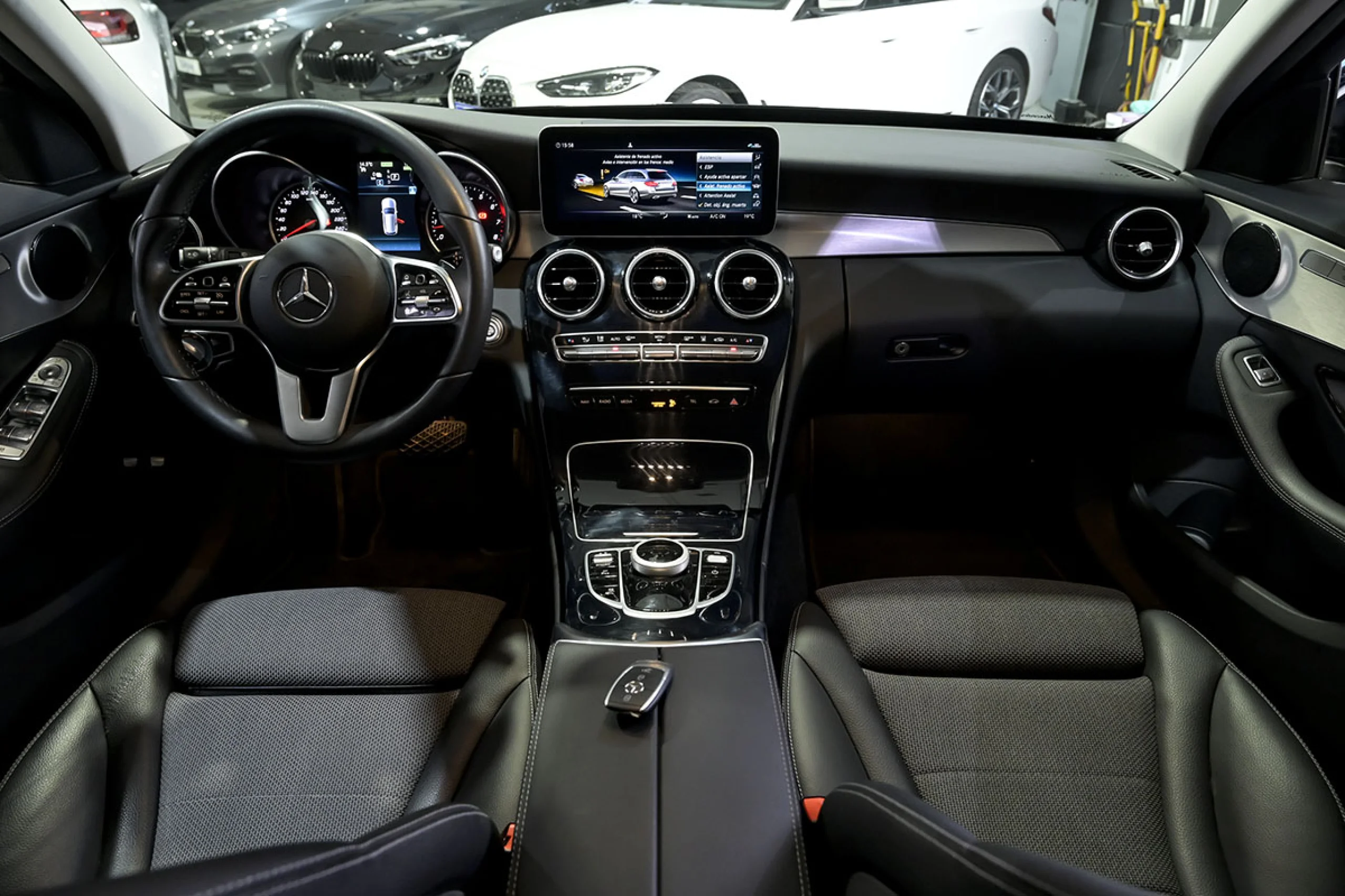 Mercedes-Benz C 300 MERCEDES-BENZ Clase C C 300 e Estate - Foto 8