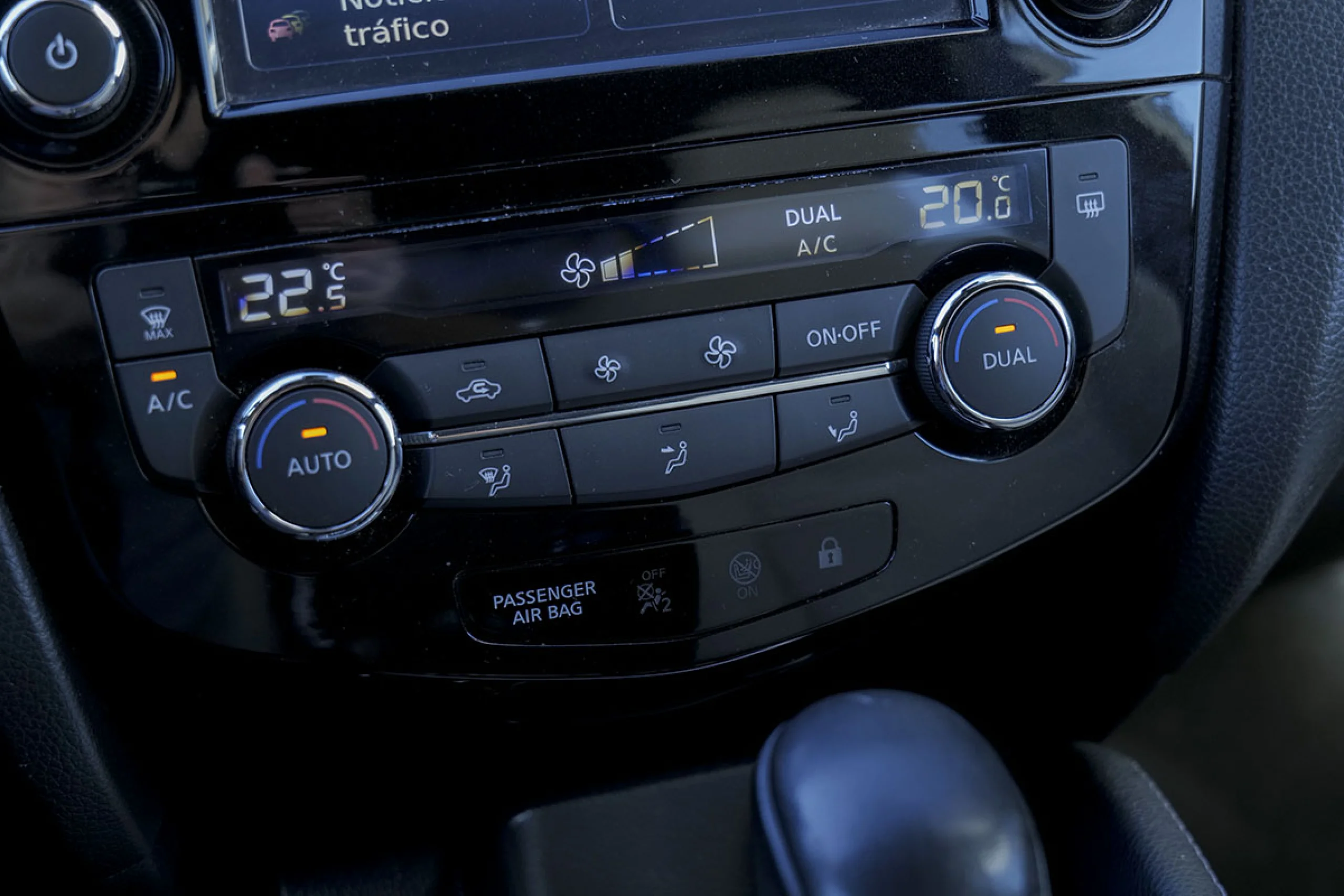 Nissan Qashqai 1.6dCi TEKNA 4x2 XTRONIC Alcantara - Foto 32