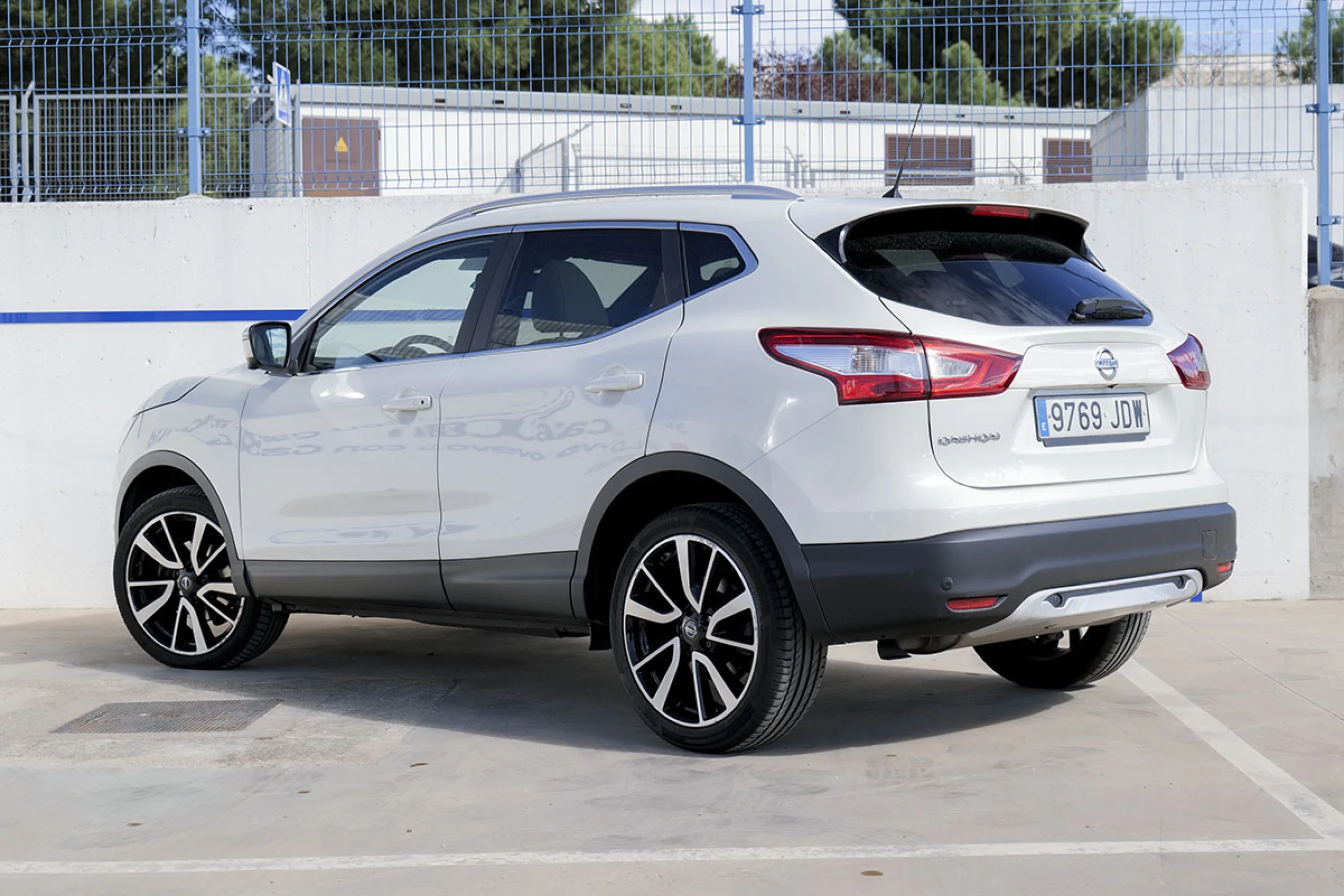 Nissan Qashqai 1.6dCi TEKNA 4x2 XTRONIC Alcantara - Foto 4