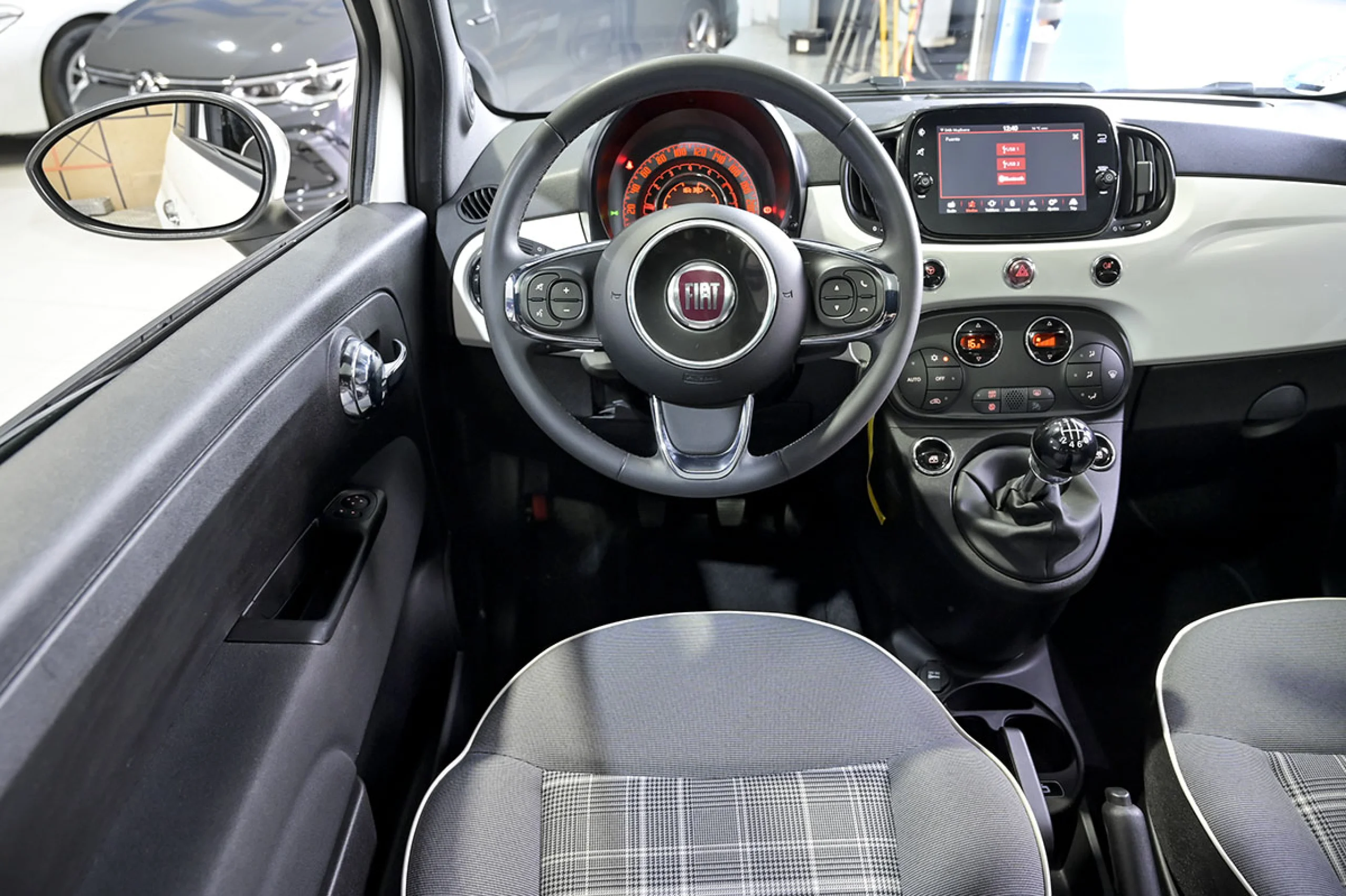 Fiat 500 Lounge 1.0 6v GSE 52KW 70 CV - Foto 26