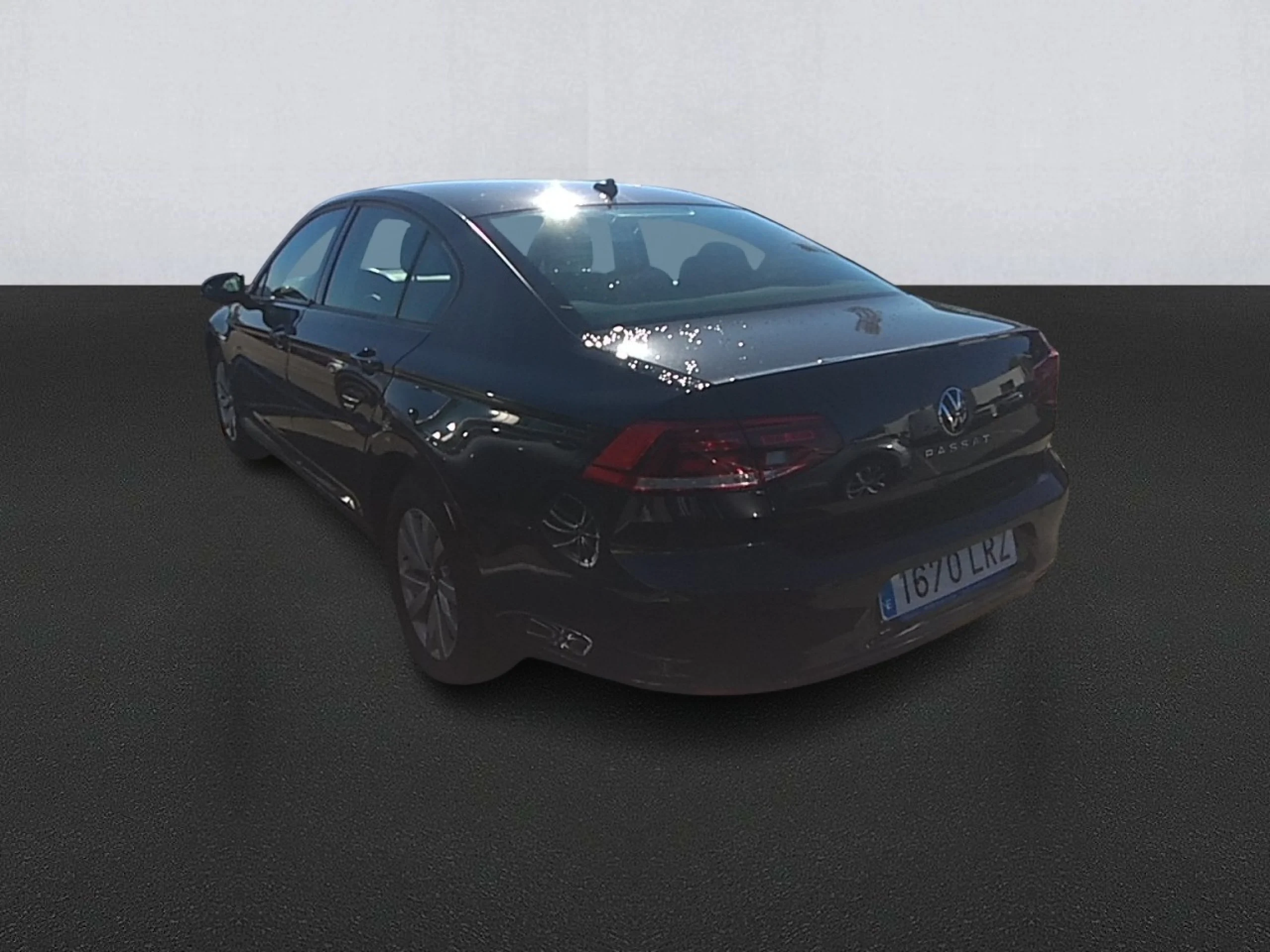 Volkswagen Passat Business 2.0 TDI 90kW (122CV) DSG - Foto 6