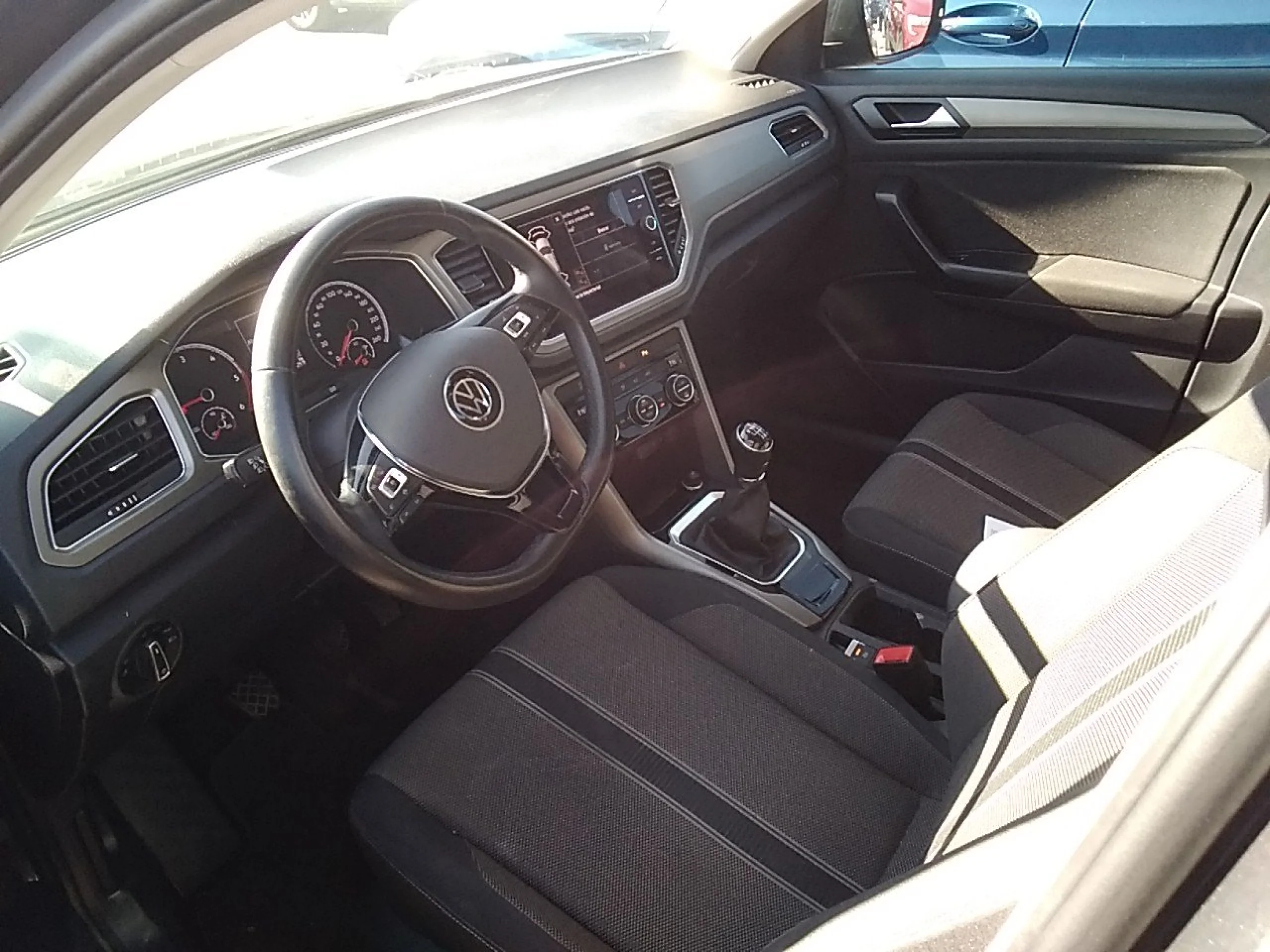 Volkswagen T-Roc Advance 1.6 TDI 85kW (115CV) - Foto 7