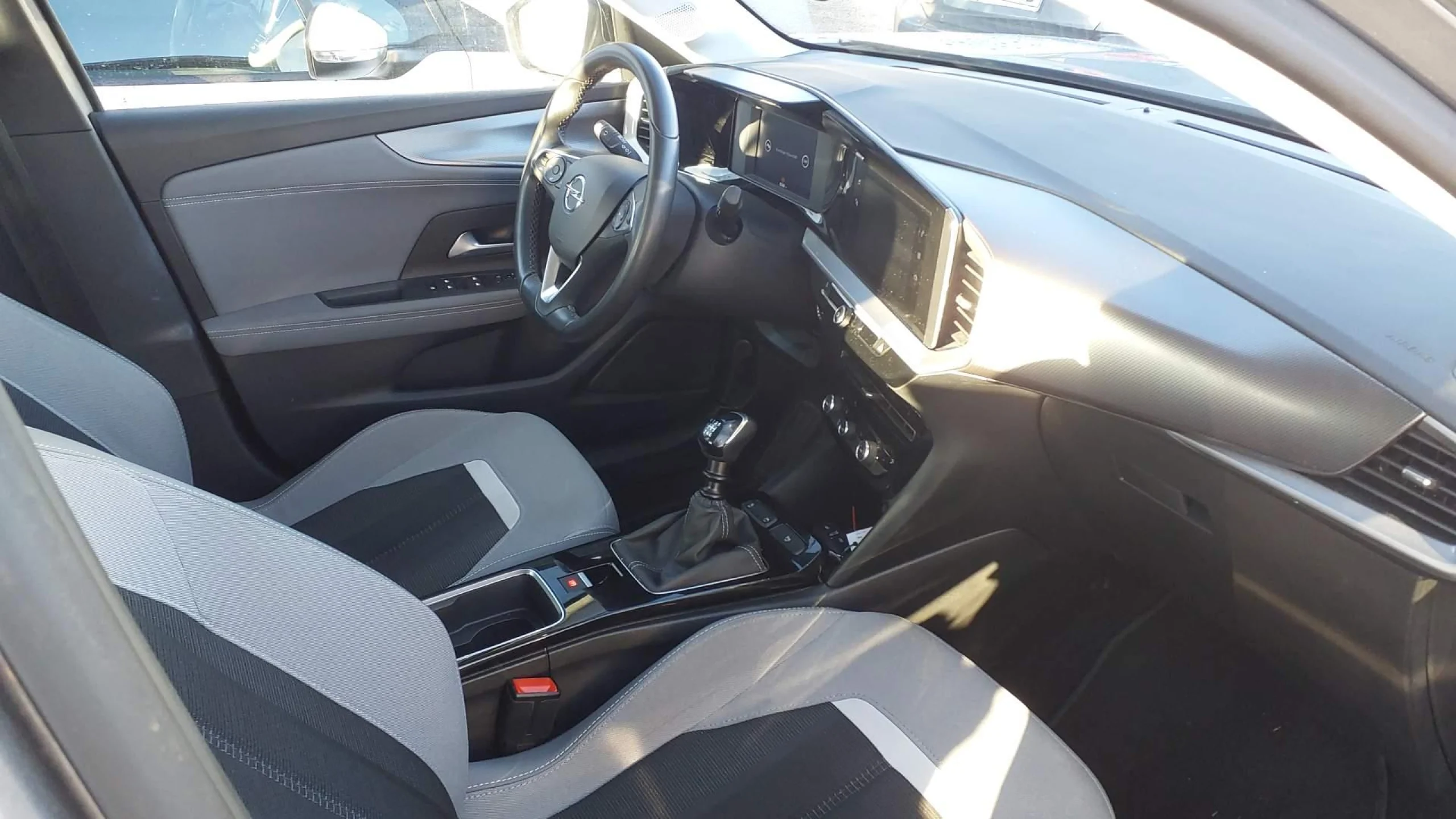 Opel Mokka 1.5 D Business Elegance - Foto 5