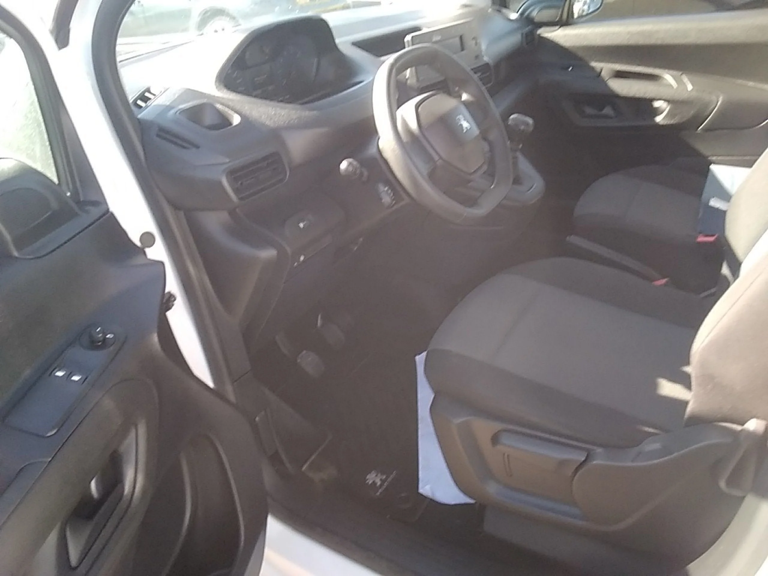 Peugeot Rifter Active Standard BlueHDi 73kW - Foto 7