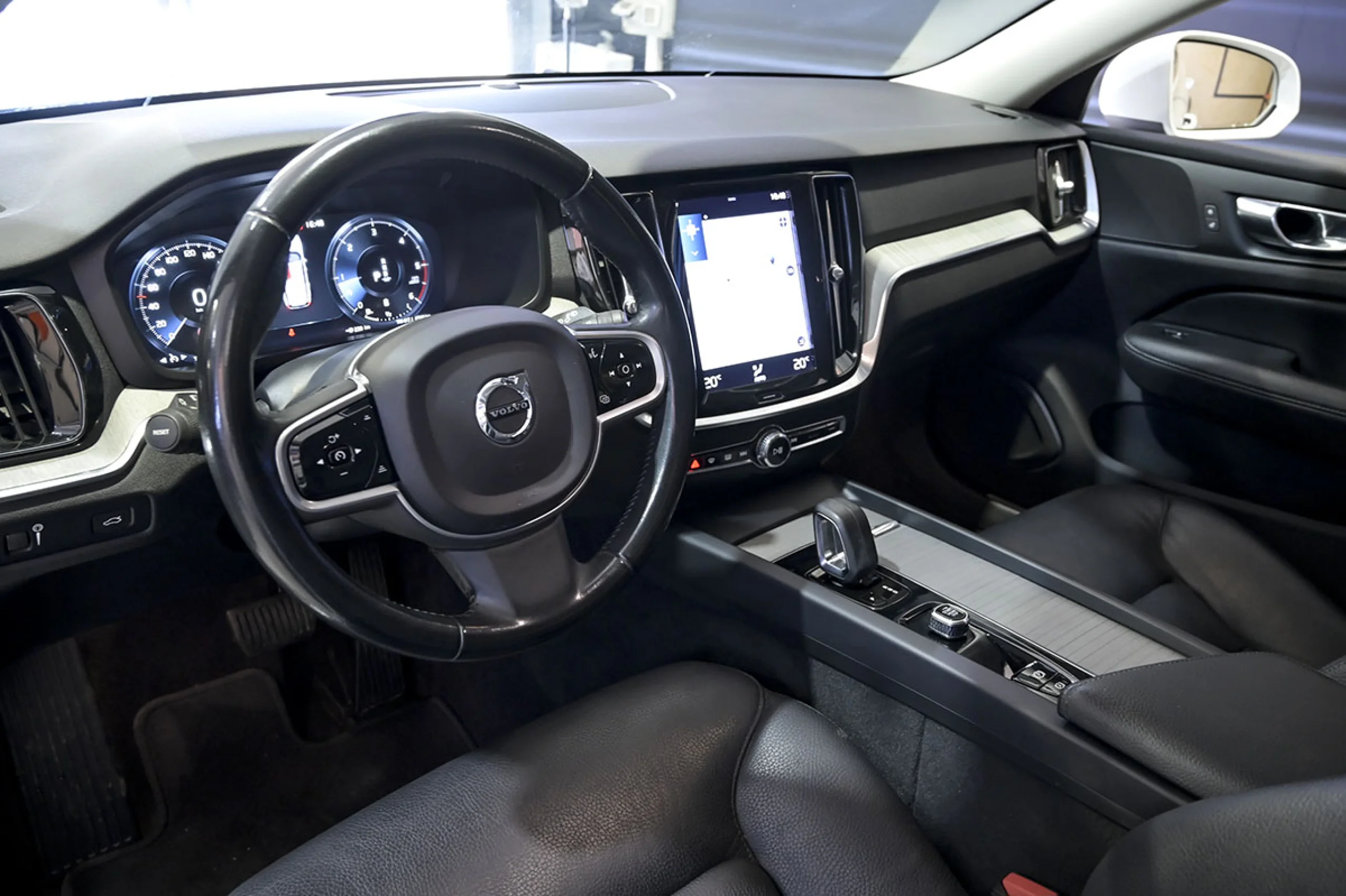 Volvo V60 Cross Country 2.0 B4 D AWD Cross Country Pro AUTO - Foto 6