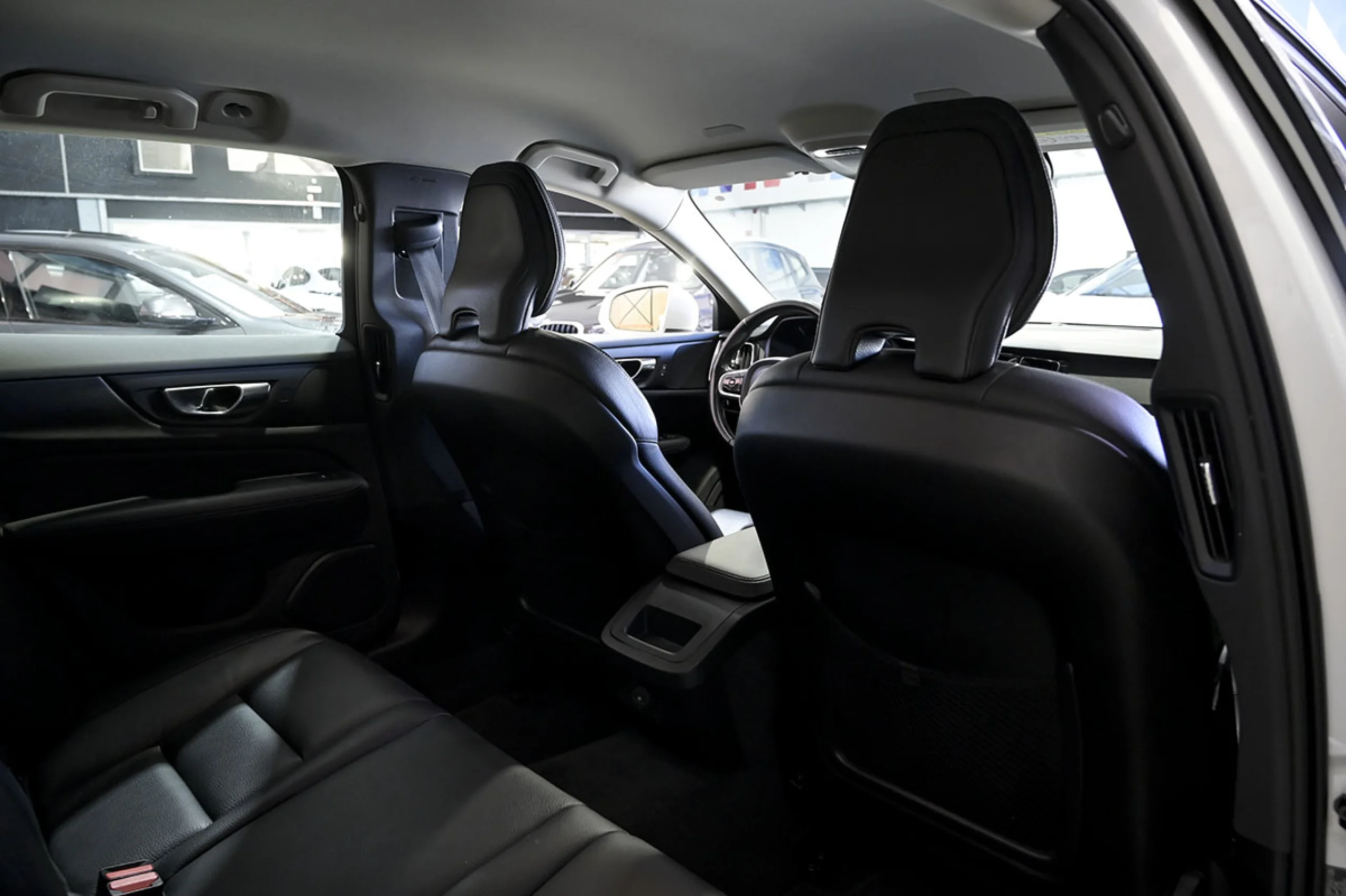 Volvo V60 Cross Country 2.0 B4 D AWD Cross Country Pro AUTO - Foto 14