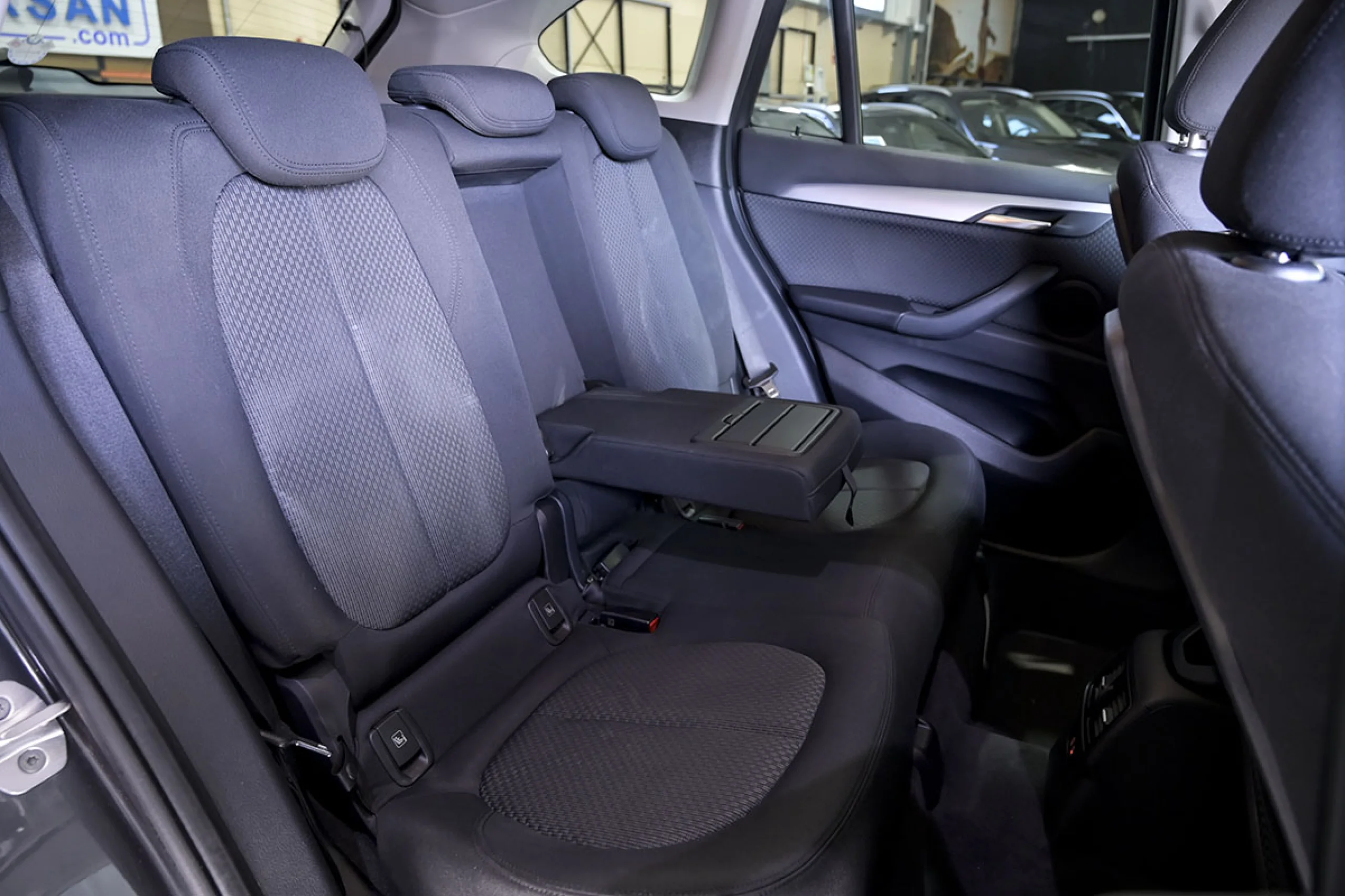 BMW X1 sDrive18d - Foto 18