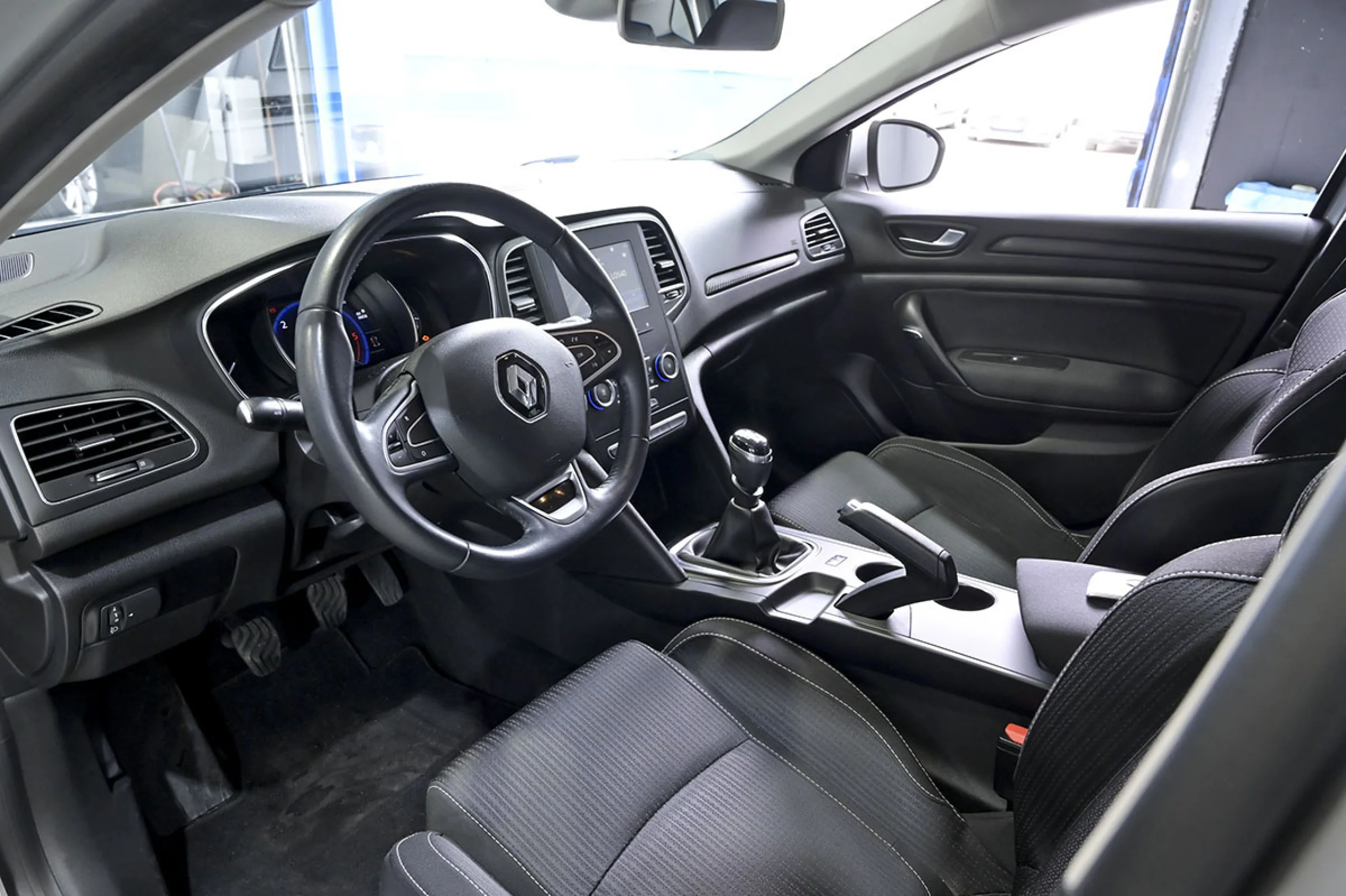 Renault Megane Mégane Sp. Tourer Business En. dCi 81kW 110CV - Foto 6