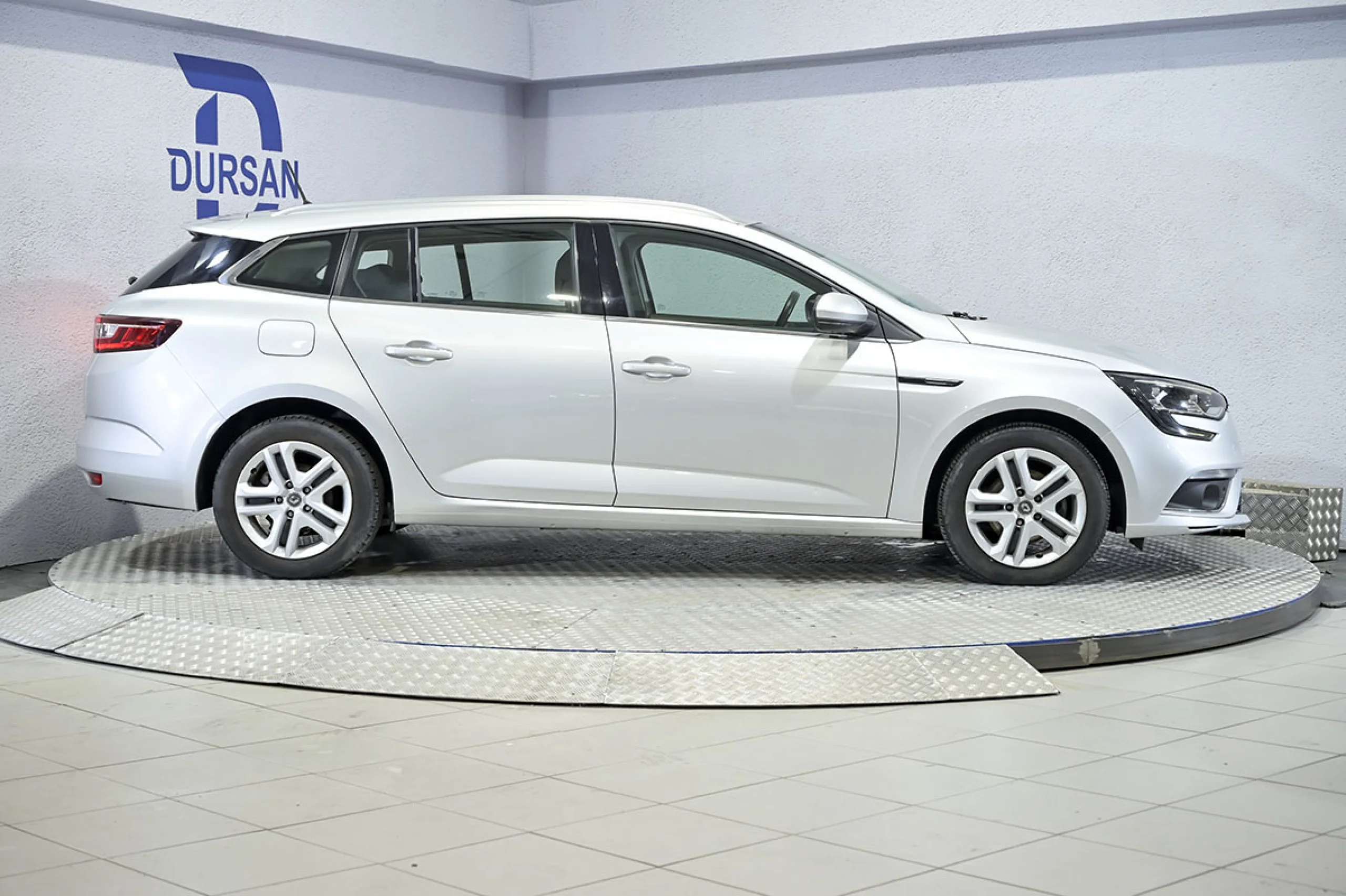 Renault Megane Mégane Sp. Tourer Business En. dCi 81kW 110CV - Foto 19
