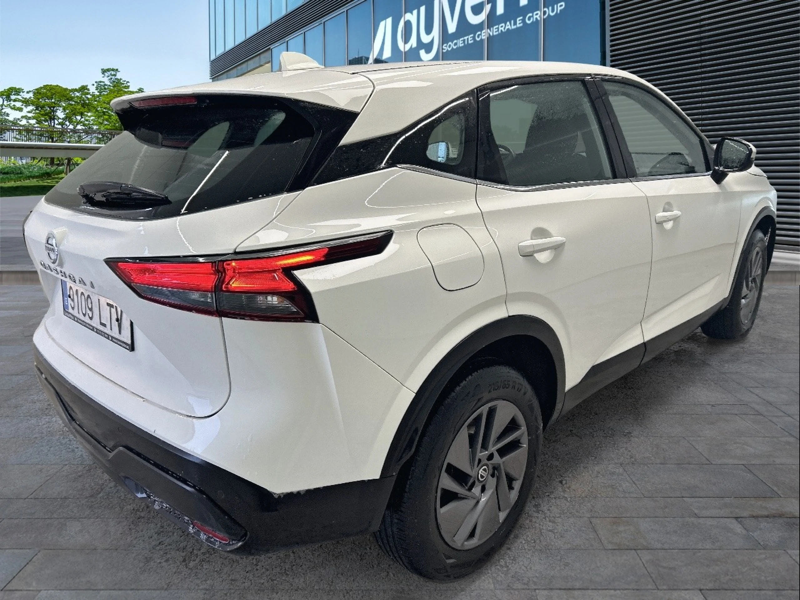 Nissan Qashqai DIG-T 103kW (140CV) mHEV 4x2 Acenta - Foto 4