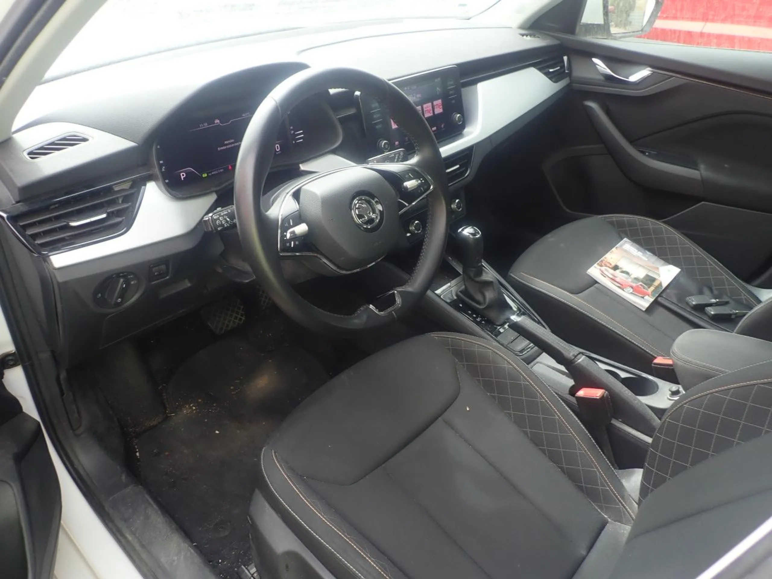 Skoda Kamiq 1.0 TSI 81kW (110CV) DSG Ambition - Foto 5