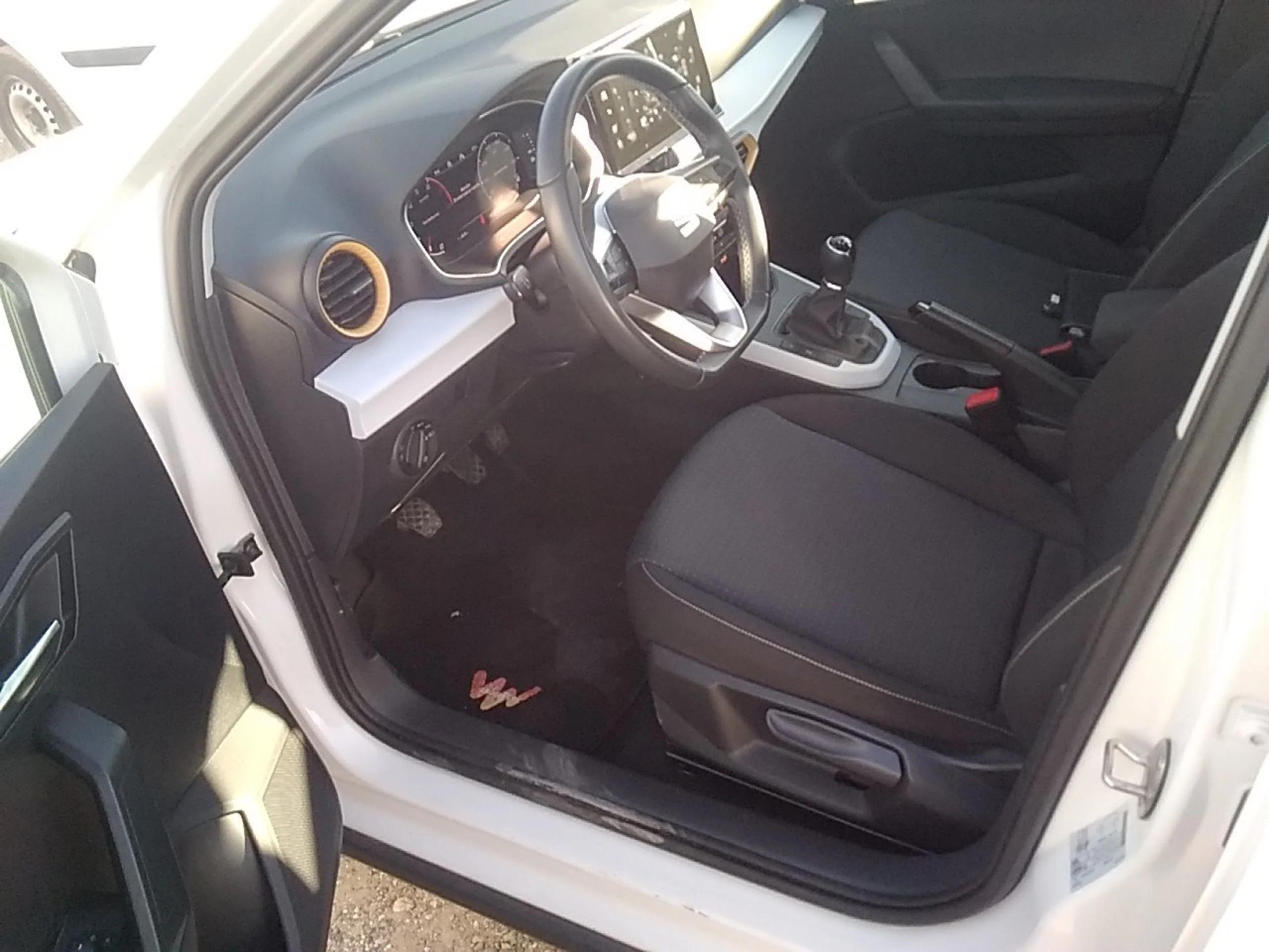 Seat Arona 1.0 TSI 81kW (110CV) Style - Foto 7