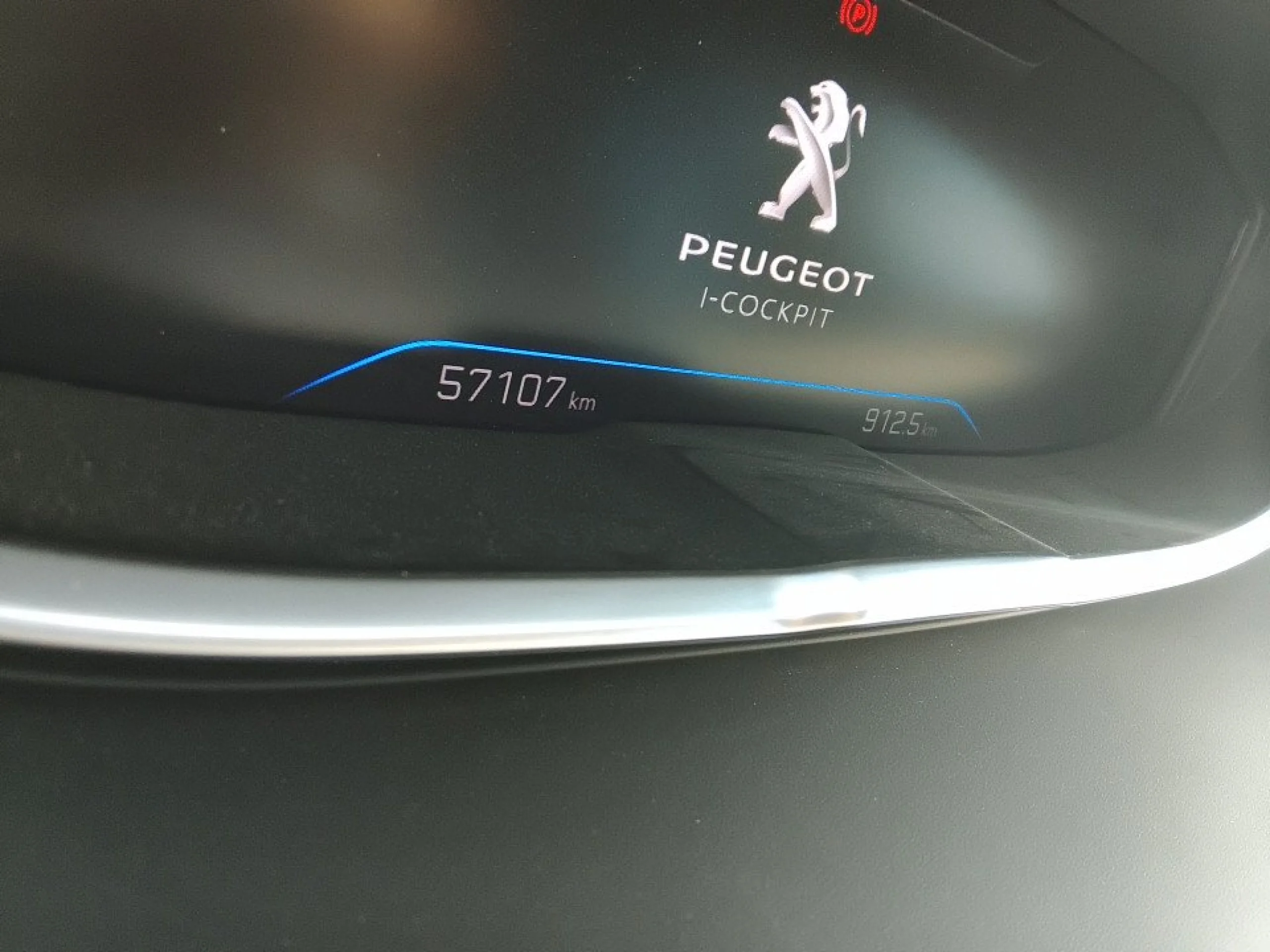 Peugeot 3008 300 e-EAT8 GT - Foto 8
