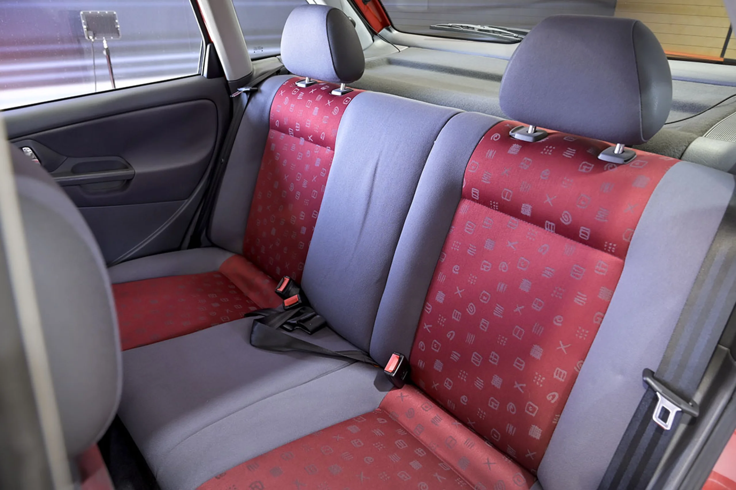 Seat Ibiza 1.6 STELLA 75CV - Foto 16