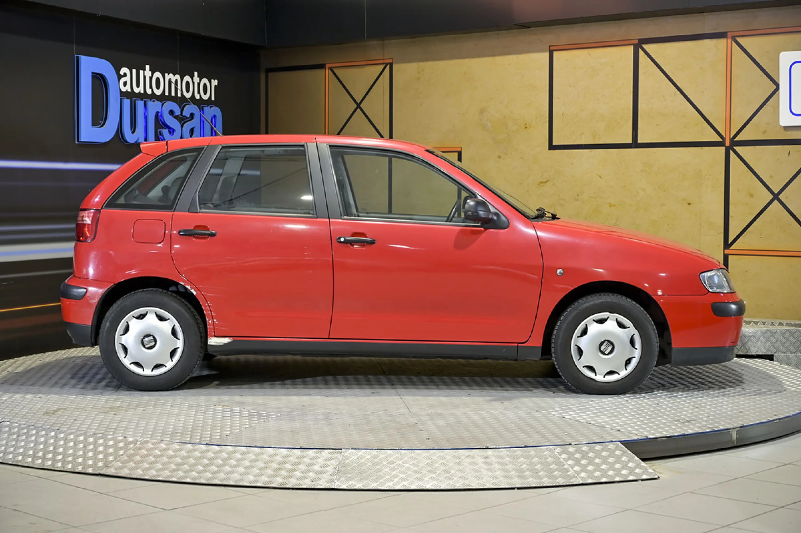 Seat Ibiza 1.6 STELLA 75CV - Foto 19