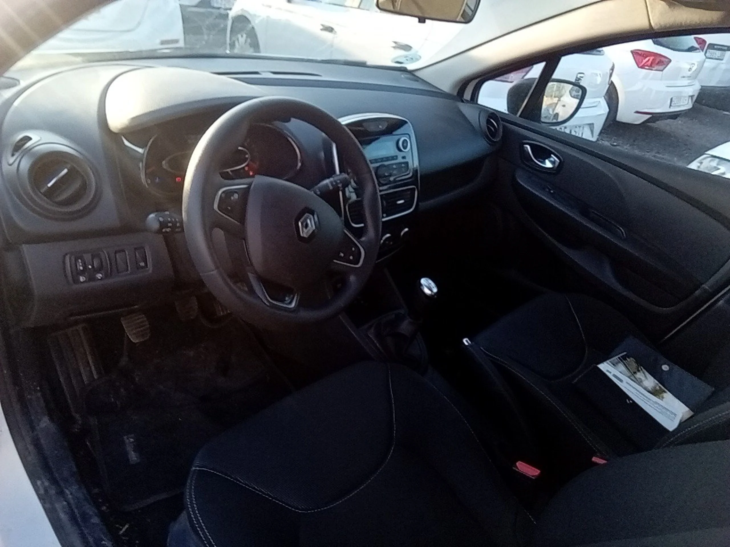 Renault Clio (O) Business dCi 55kW (75CV) -18 - Foto 7