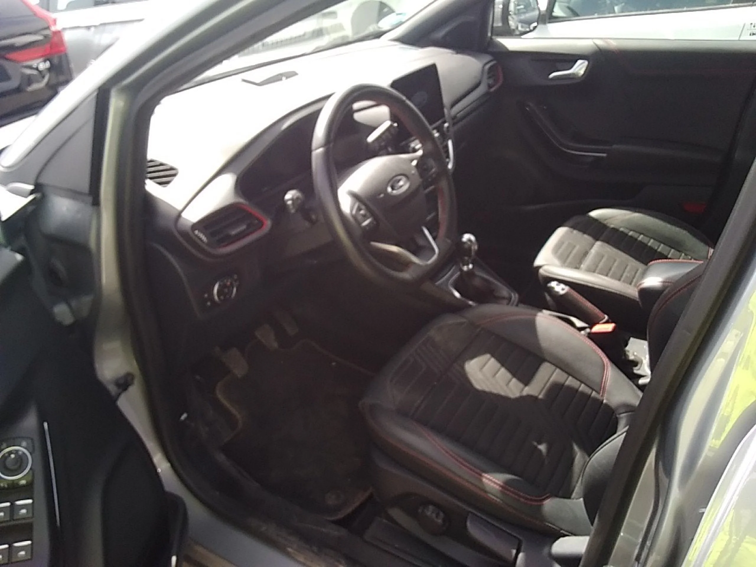 Ford Puma 1.0 EcoBoost 125cv ST-Line X MHEV - Foto 7