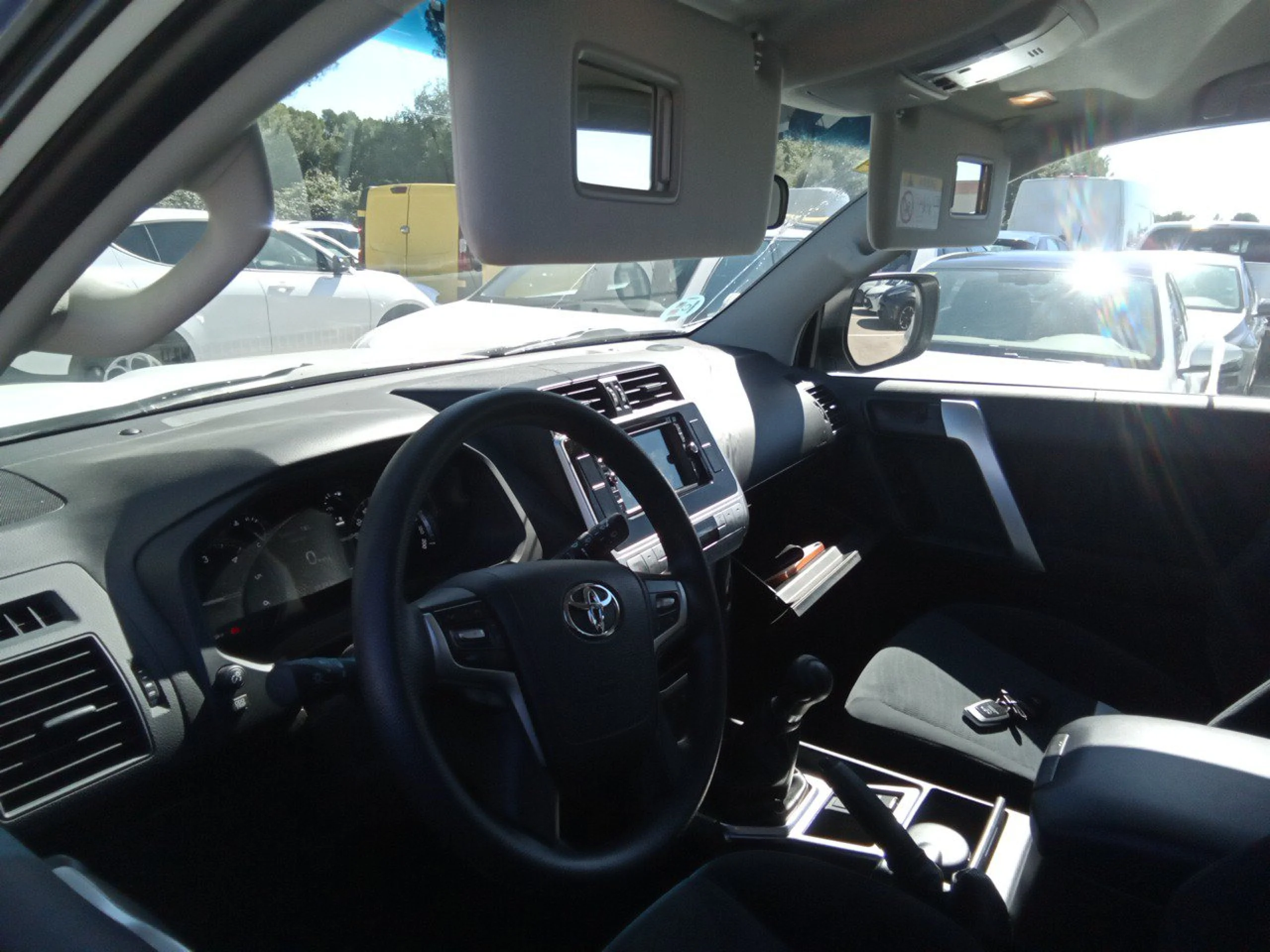 Toyota Land Cruiser LANDCRUISER 2.8 D-4D GX - Foto 7