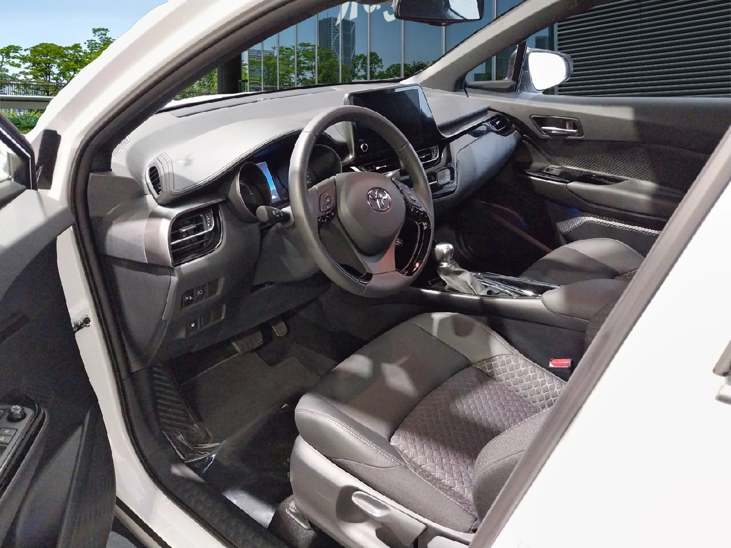 Toyota C-HR 1.8 125H Advance - Foto 7
