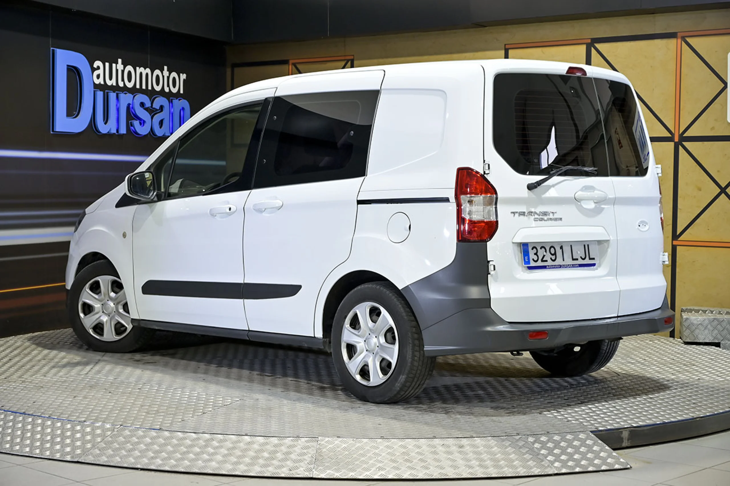Ford Transit Courier Kombi 1.5 TDCi 56kW Trend - Foto 4