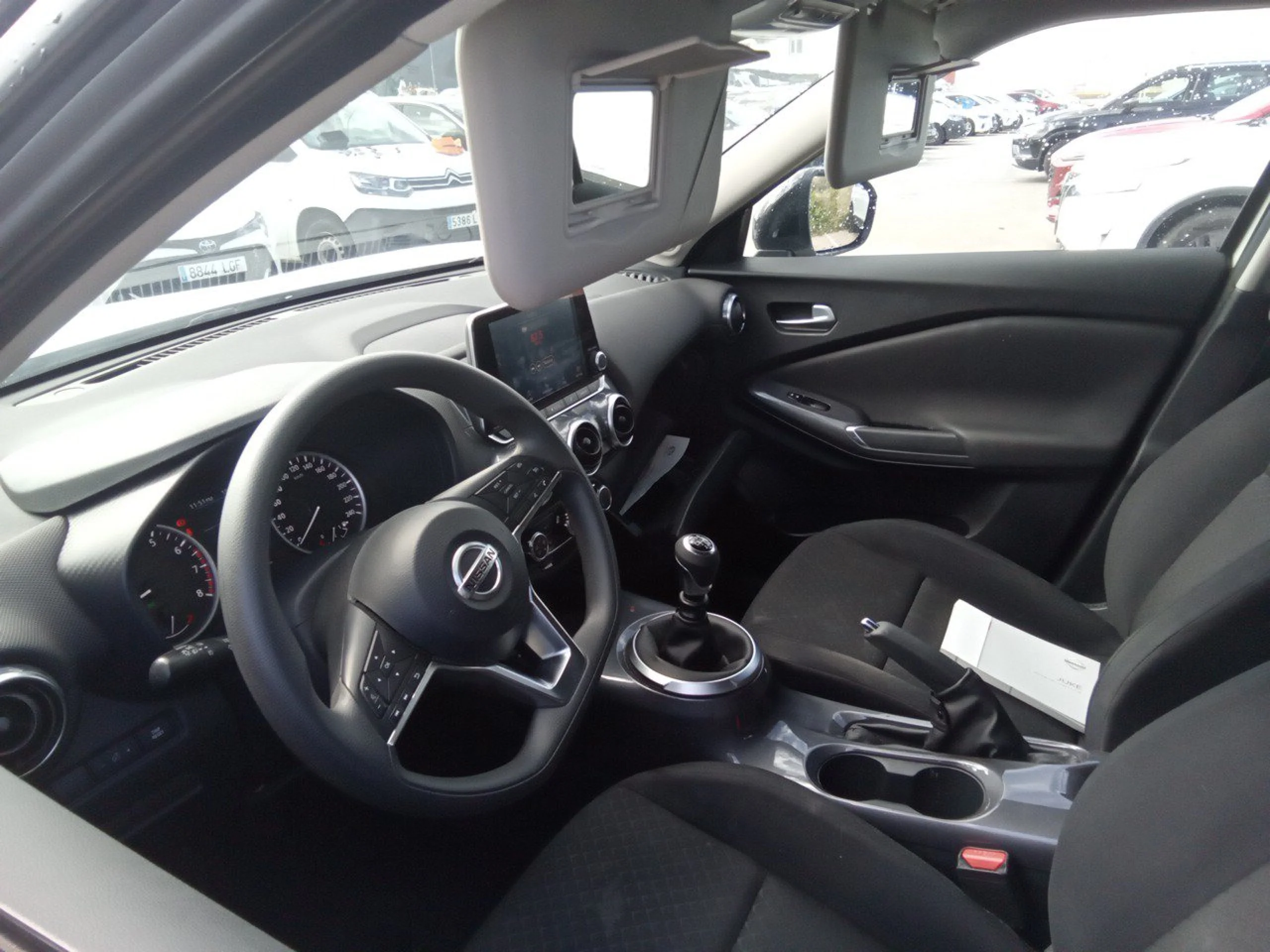 Nissan Juke DIG-T 84 kW (114 CV) 6M/T Acenta - Foto 7