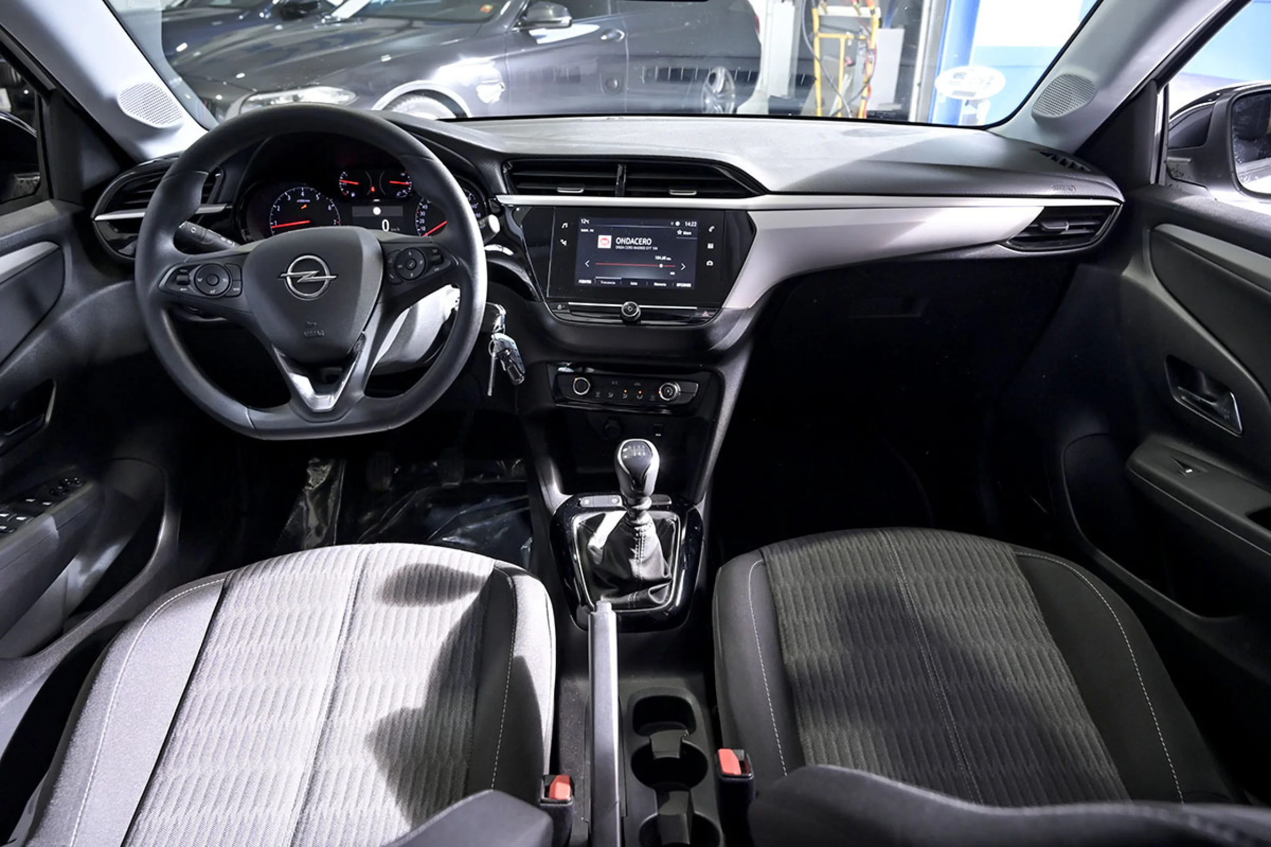 Opel Corsa 1.2T XHL 74kW 100CV Edition - Foto 8